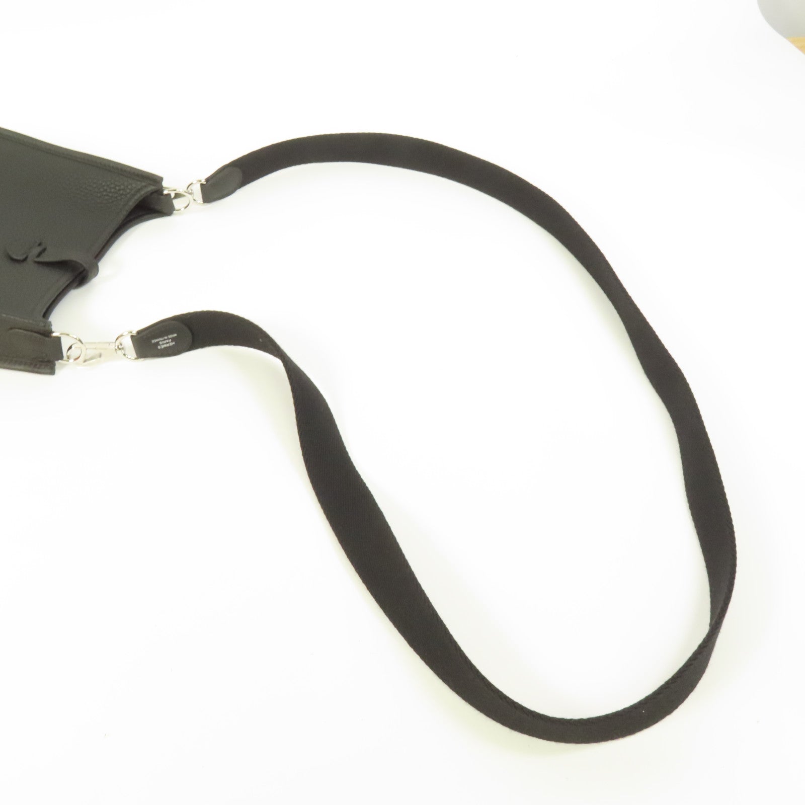 HERMES Clemence皮革Evelyne TPM銀扣肩背袋Noir