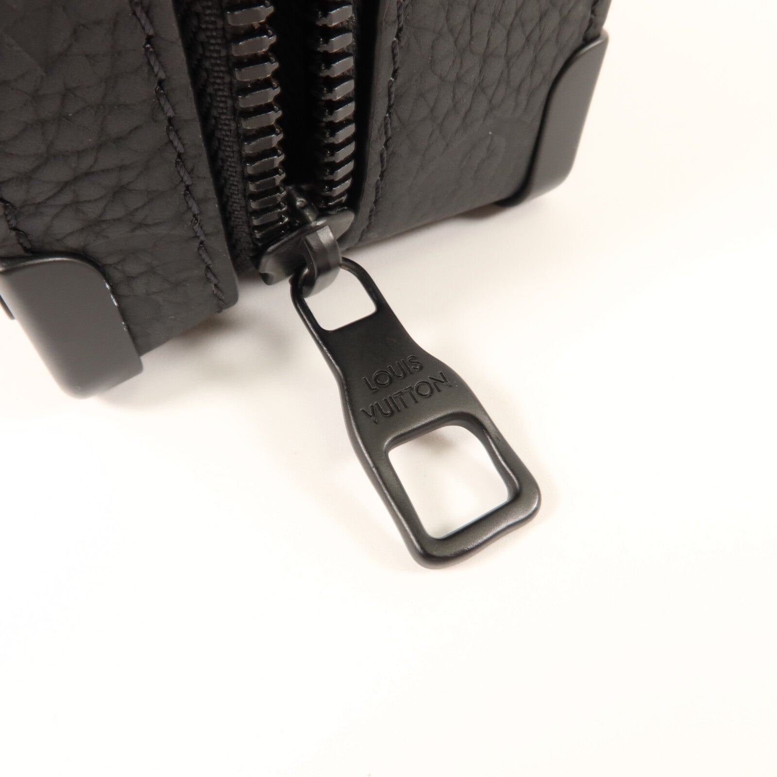 LOUIS VUITTON Monogram Taurillon Handle Soft Trunk肩背袋