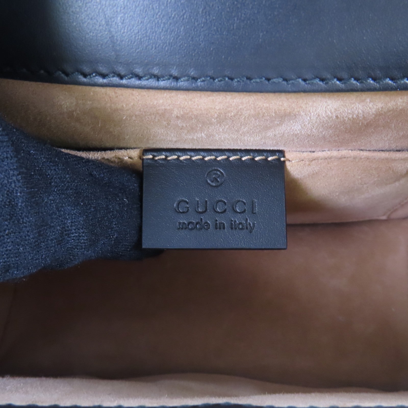 GUCCI 牛皮皮革Sylvie Min Bag金扣手挽肩背兩用袋