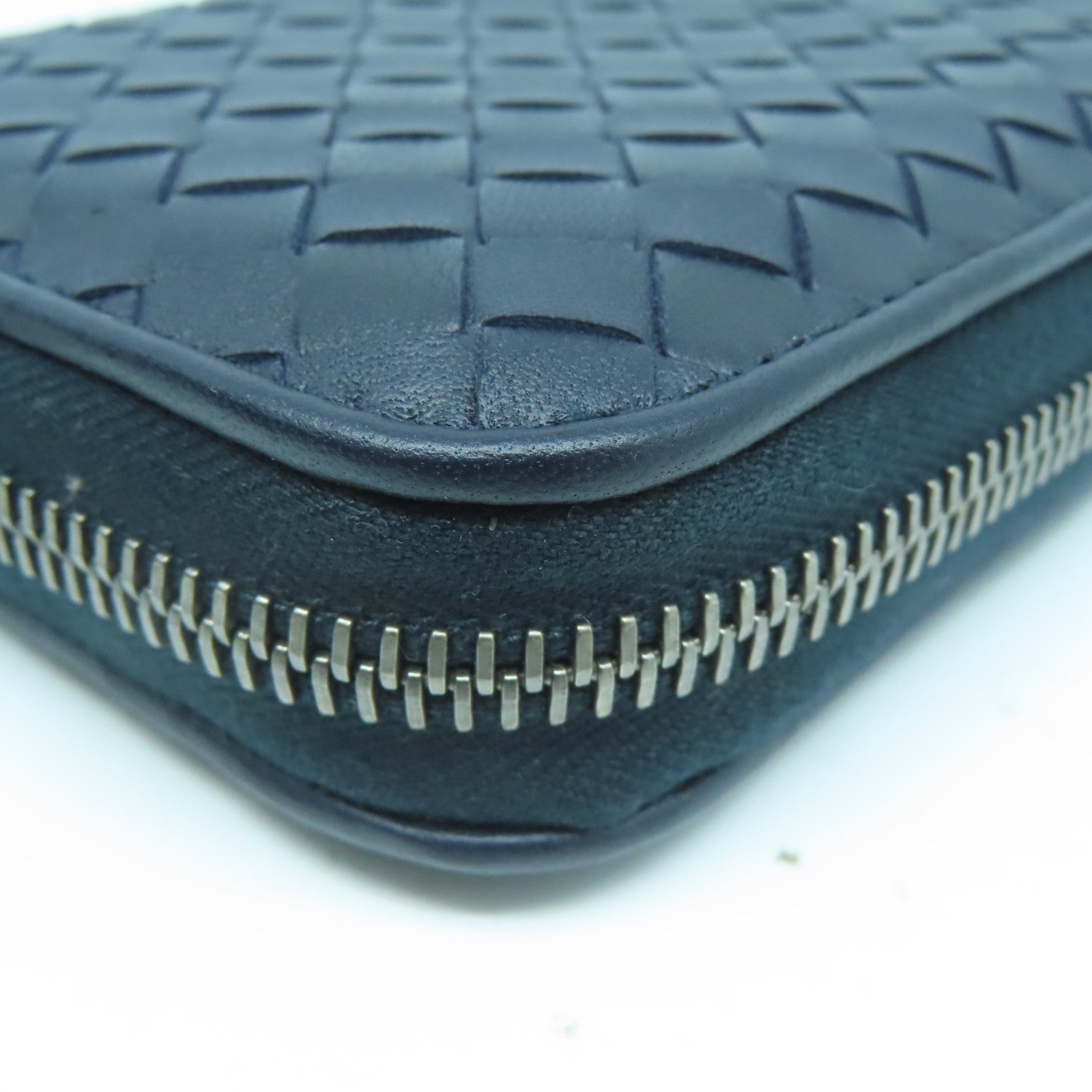 BOTTEGA VENETA 【清倉大減價】羊皮皮革Long wallet黑扣長錢包深藍色