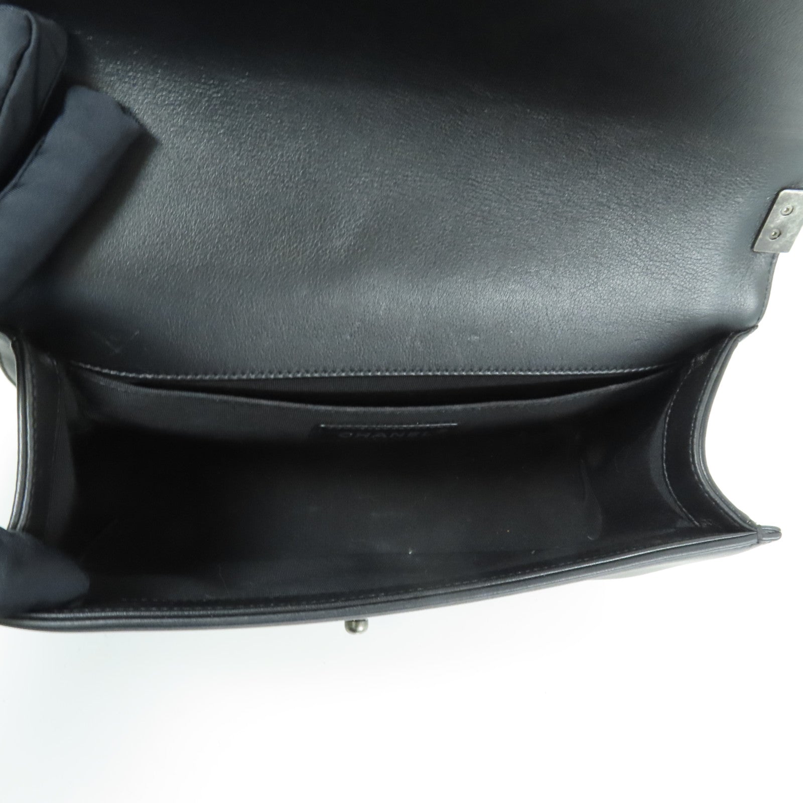 CHANEL 牛皮皮革Boy 25肩背袋