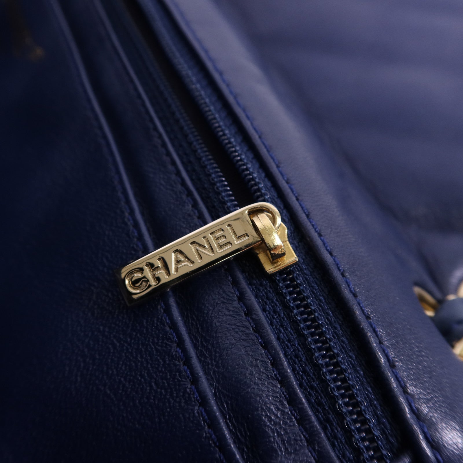 CHANEL 羊皮皮革Single Flap Bag金扣鏈帶手挽肩背兩用袋