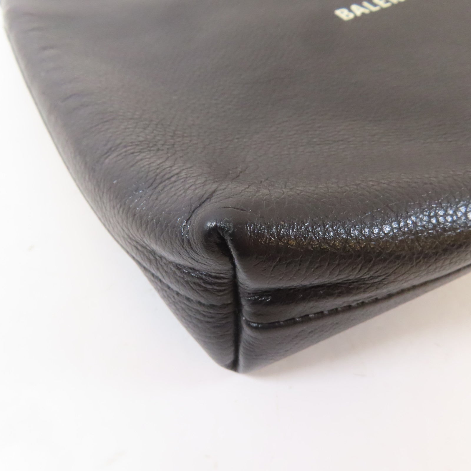 BALENCIAGA 牛皮皮革Clutch銀扣手拿包黑色