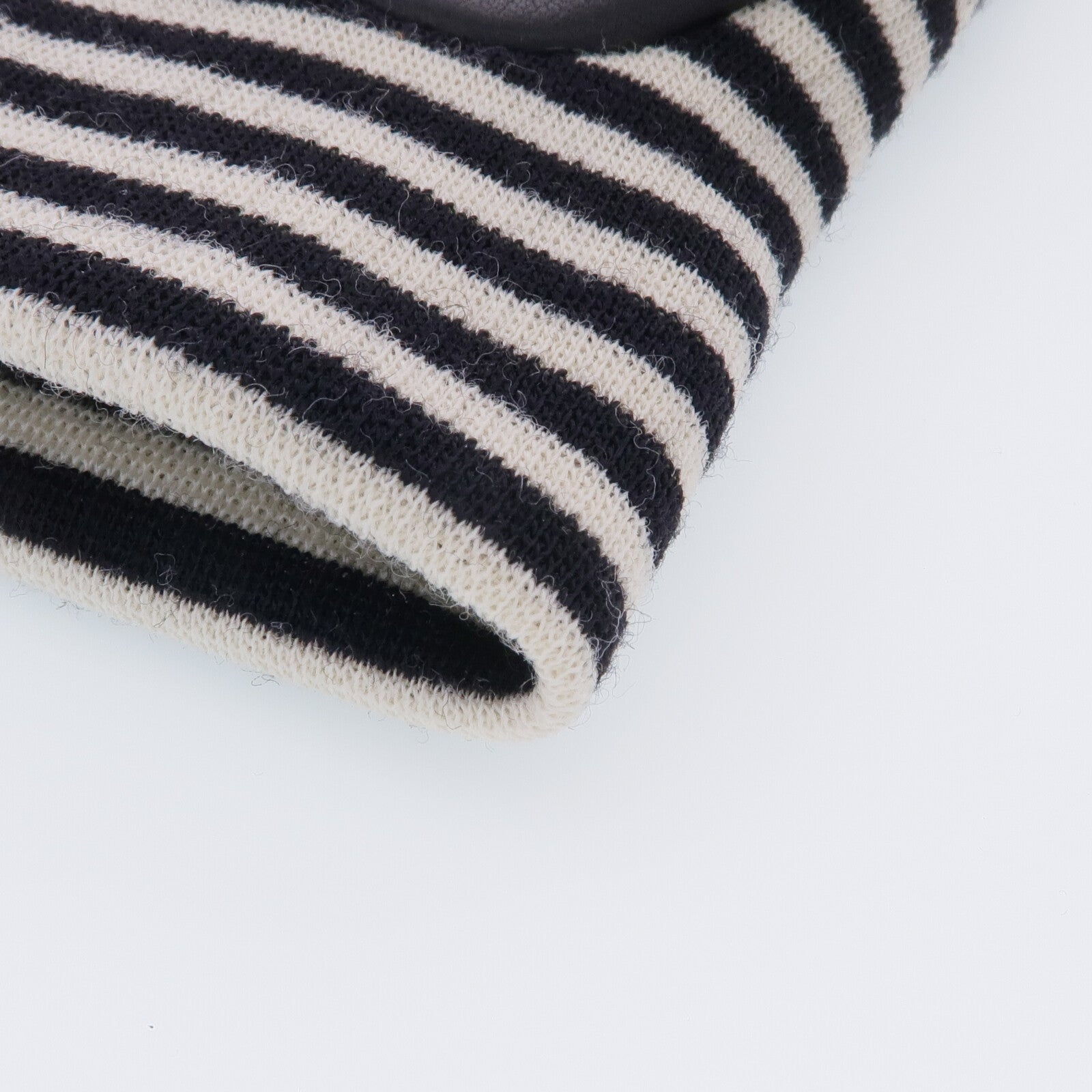CHANEL 羊皮皮革Fingerless Gloves手套