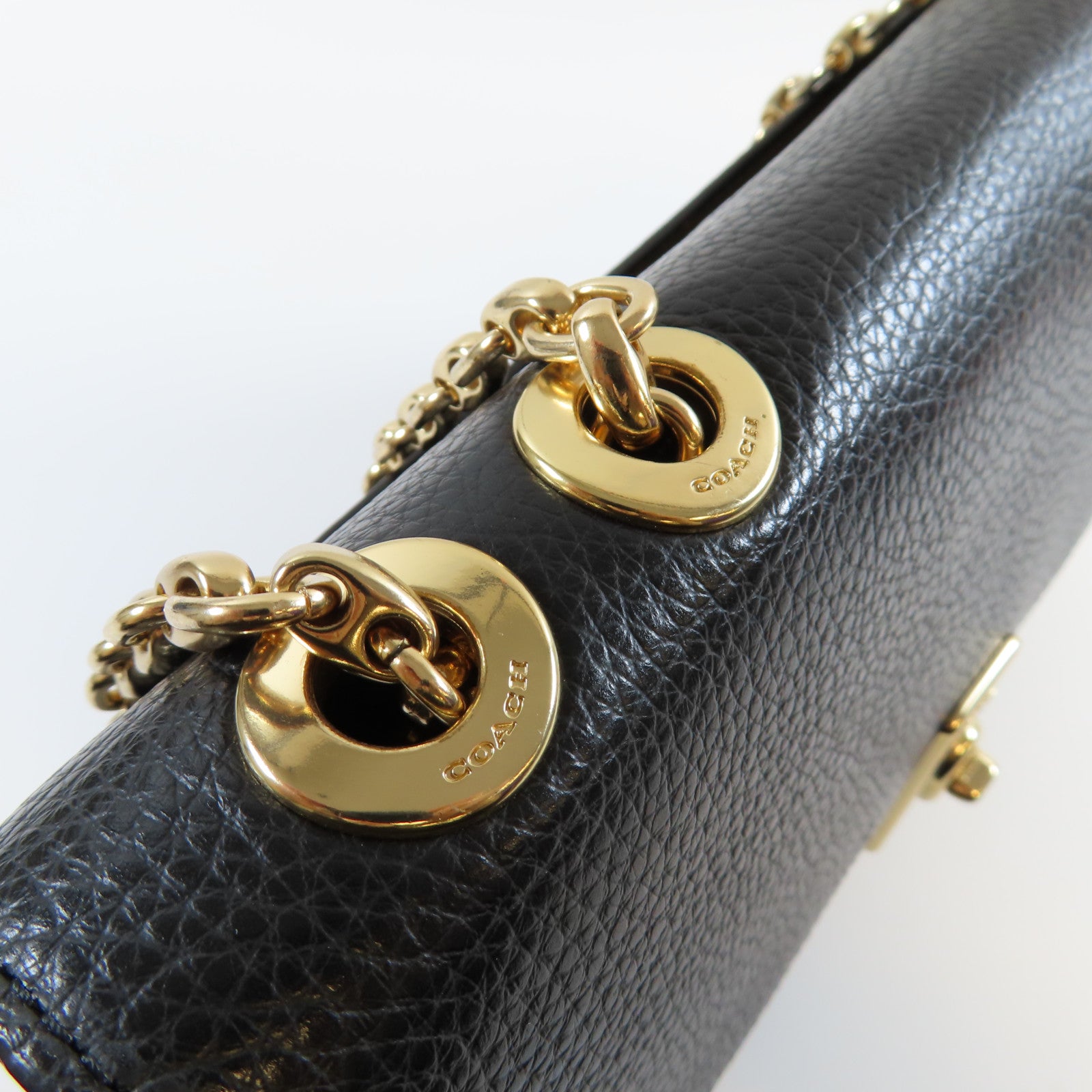 COACH 牛皮皮革Shoulder Bag金扣鏈帶肩背袋黑色