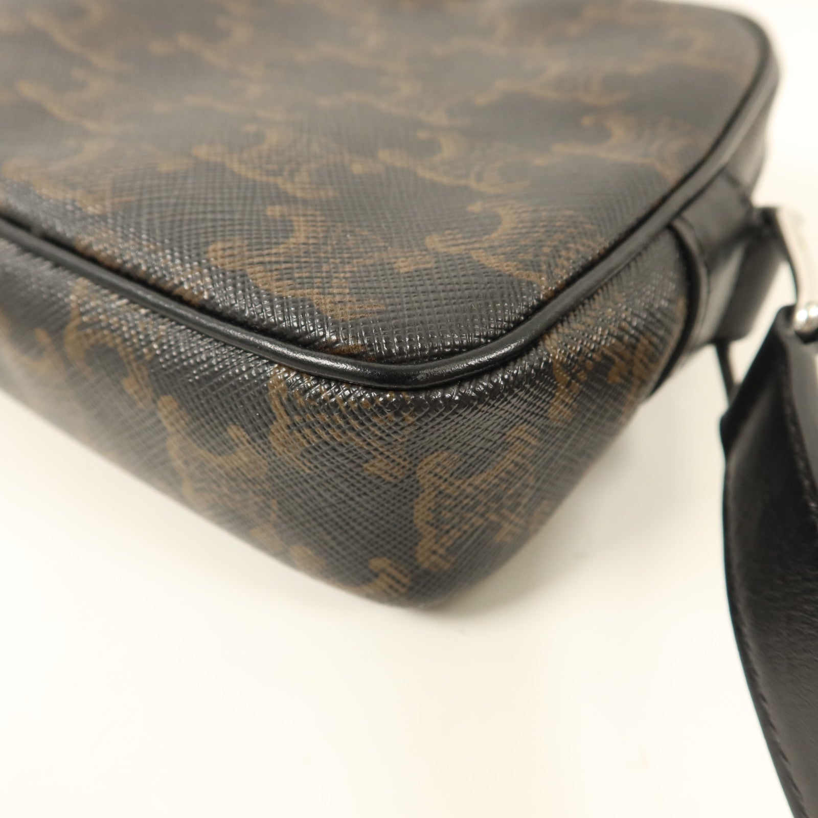CELINE 塗層帆布Camera Bag銀扣肩背袋