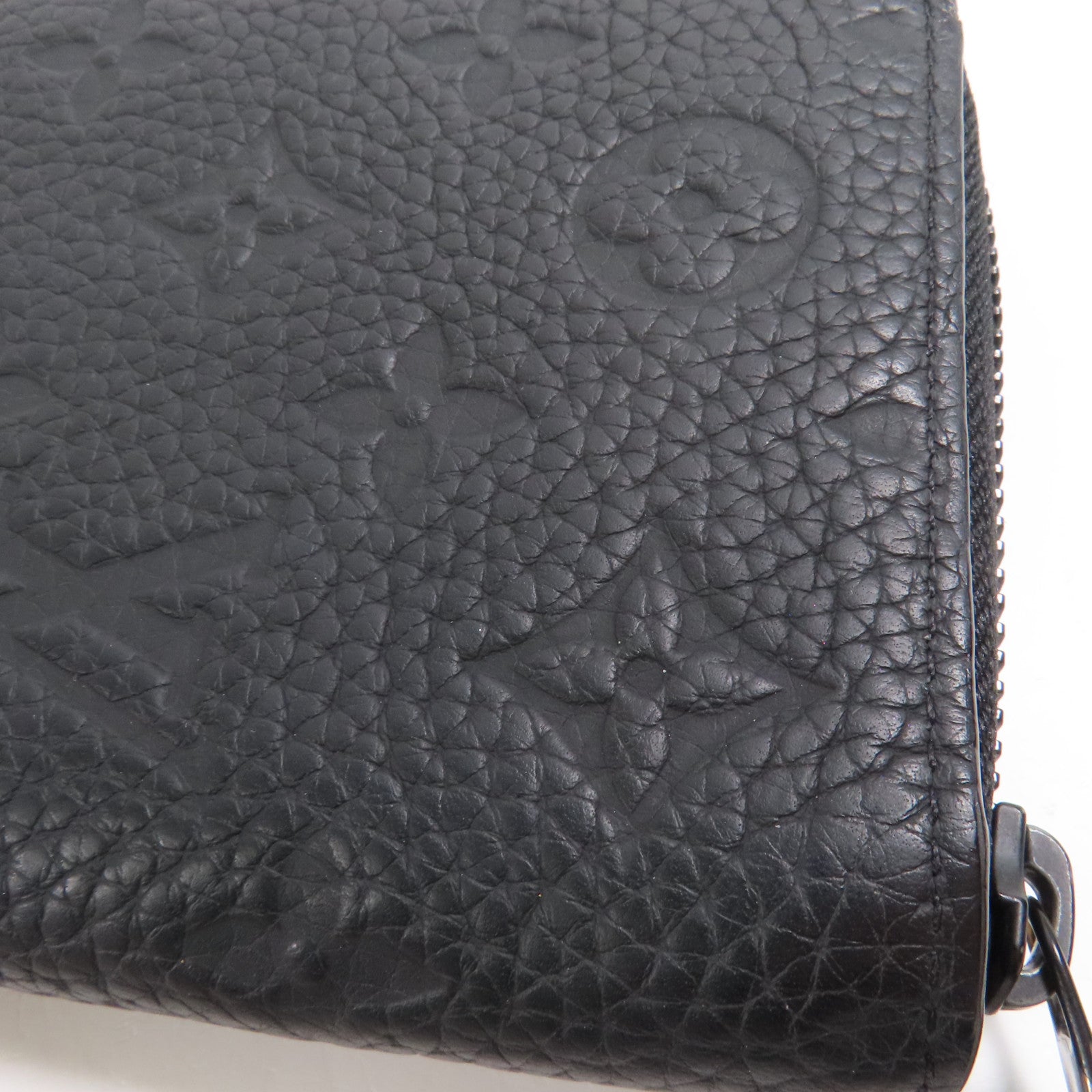 LOUIS VUITTON Monogram Taurillon Zippy Vertical Wallett長錢包