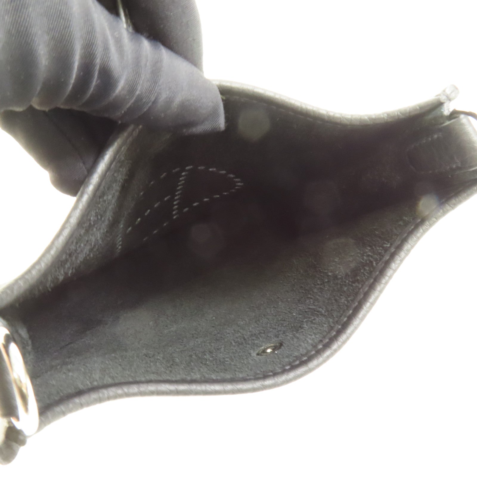 HERMES Clemence皮革Evelyne TPM銀扣肩背袋Noir