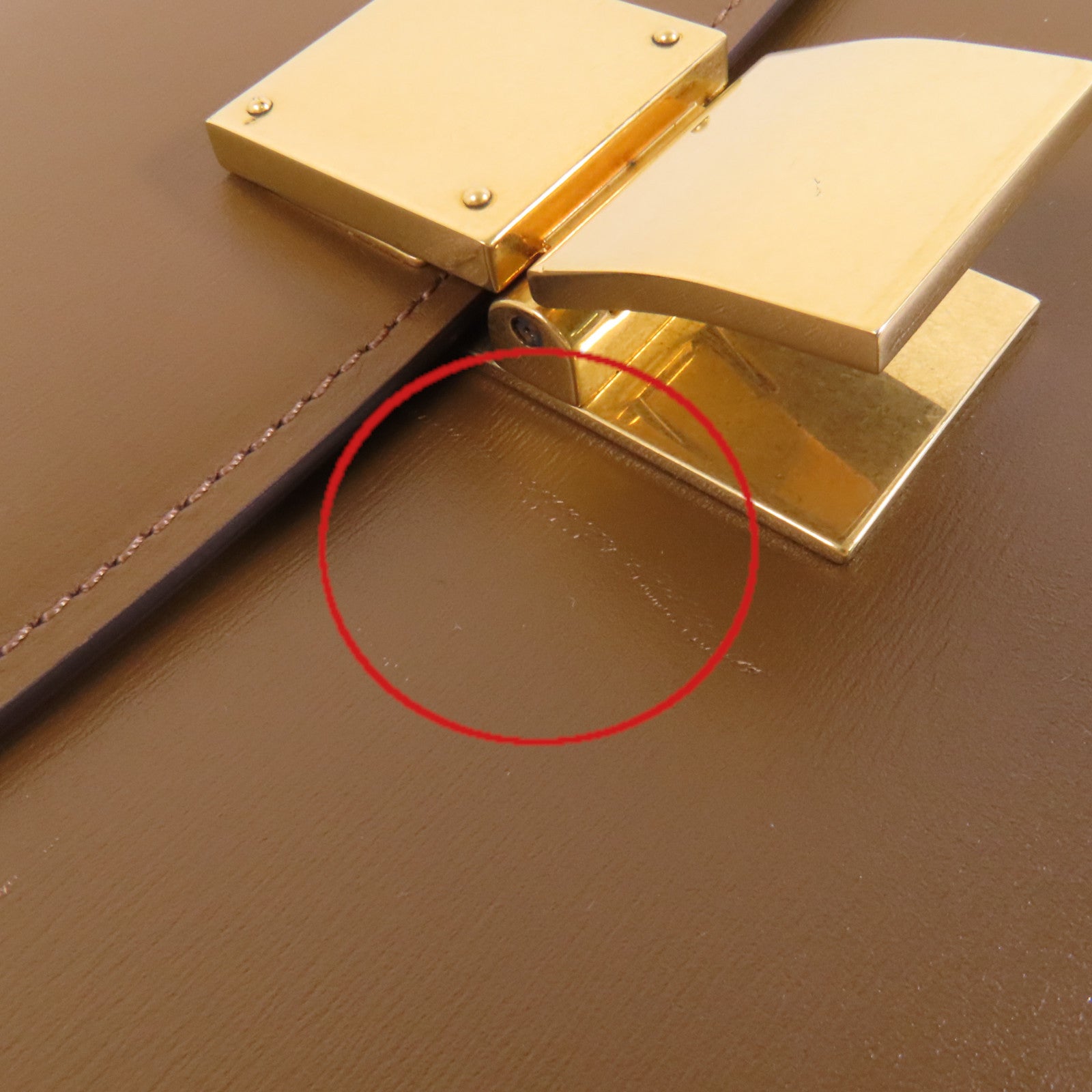 CELINE 牛皮皮革Classic Box金扣肩背袋