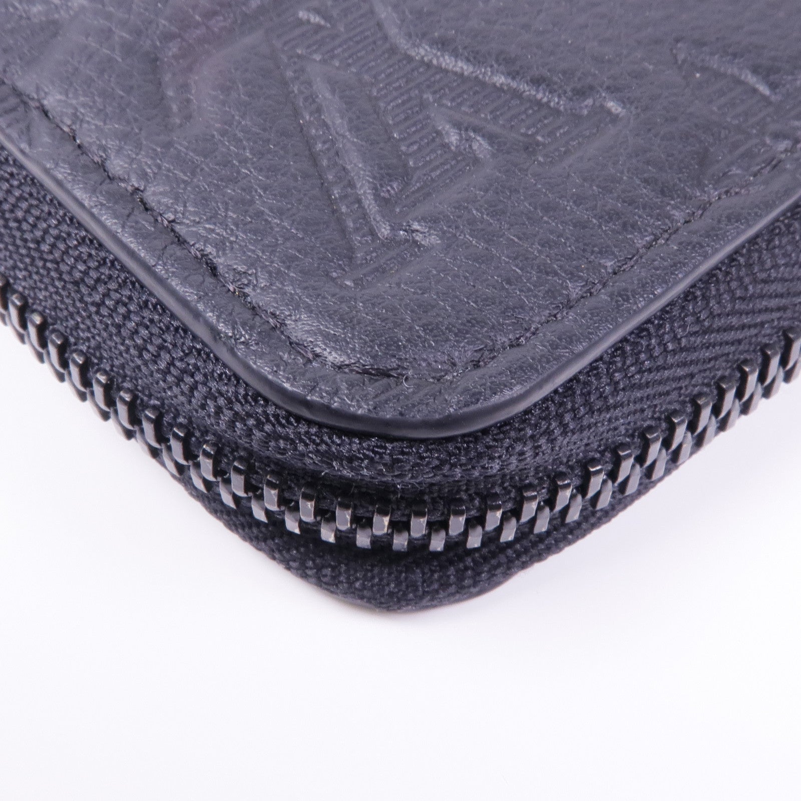 LOUIS VUITTON Monogram Shadow Zippy Wallet長錢包