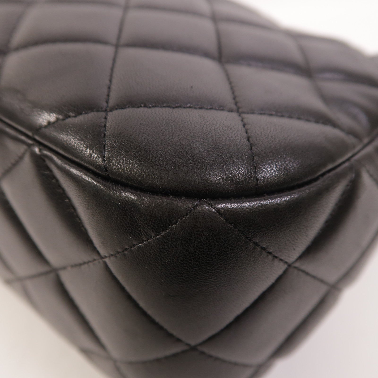CHANEL 羊皮皮革Chain Shoulder銀扣鏈帶肩背袋