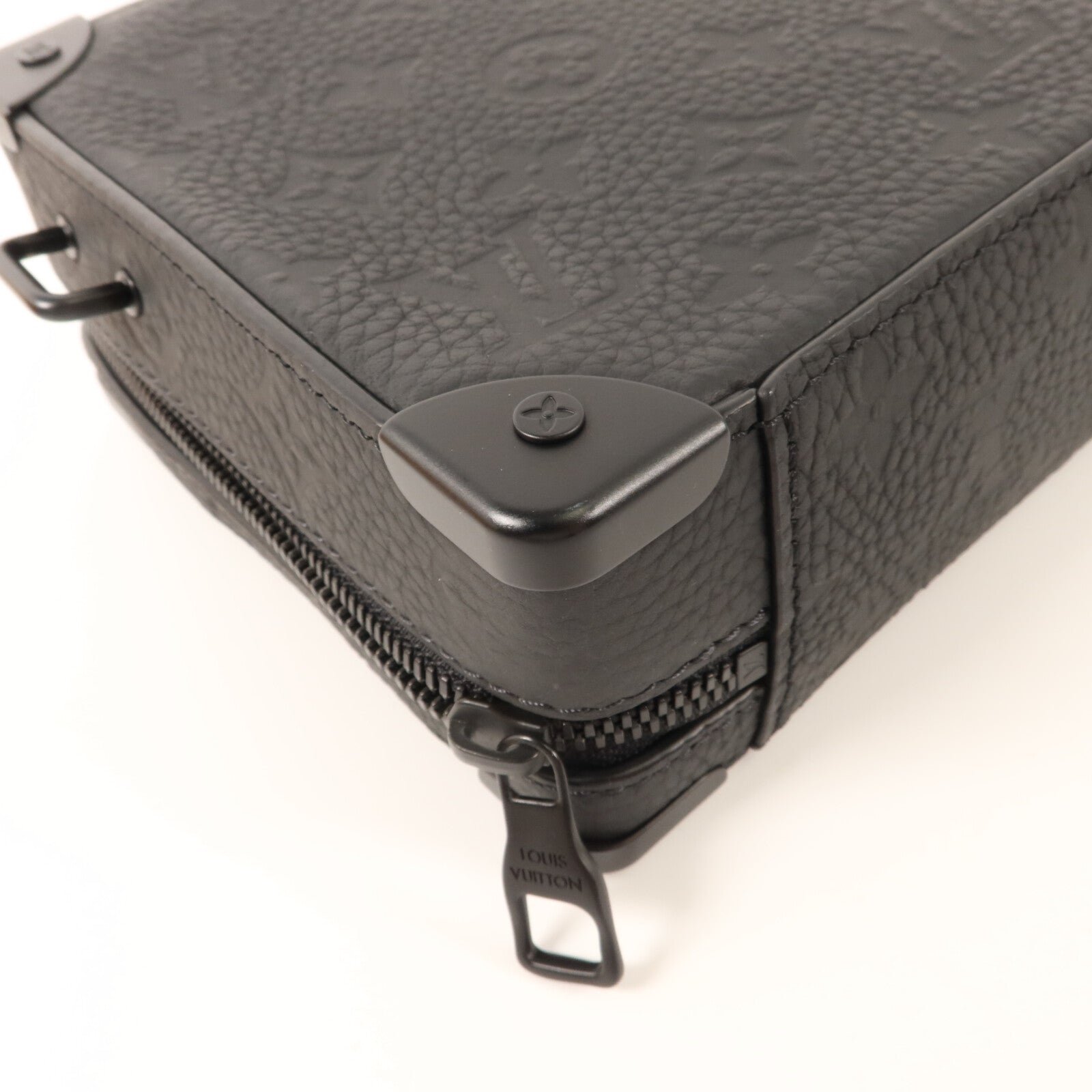 LOUIS VUITTON Monogram Taurillon Handle Soft Trunk肩背袋