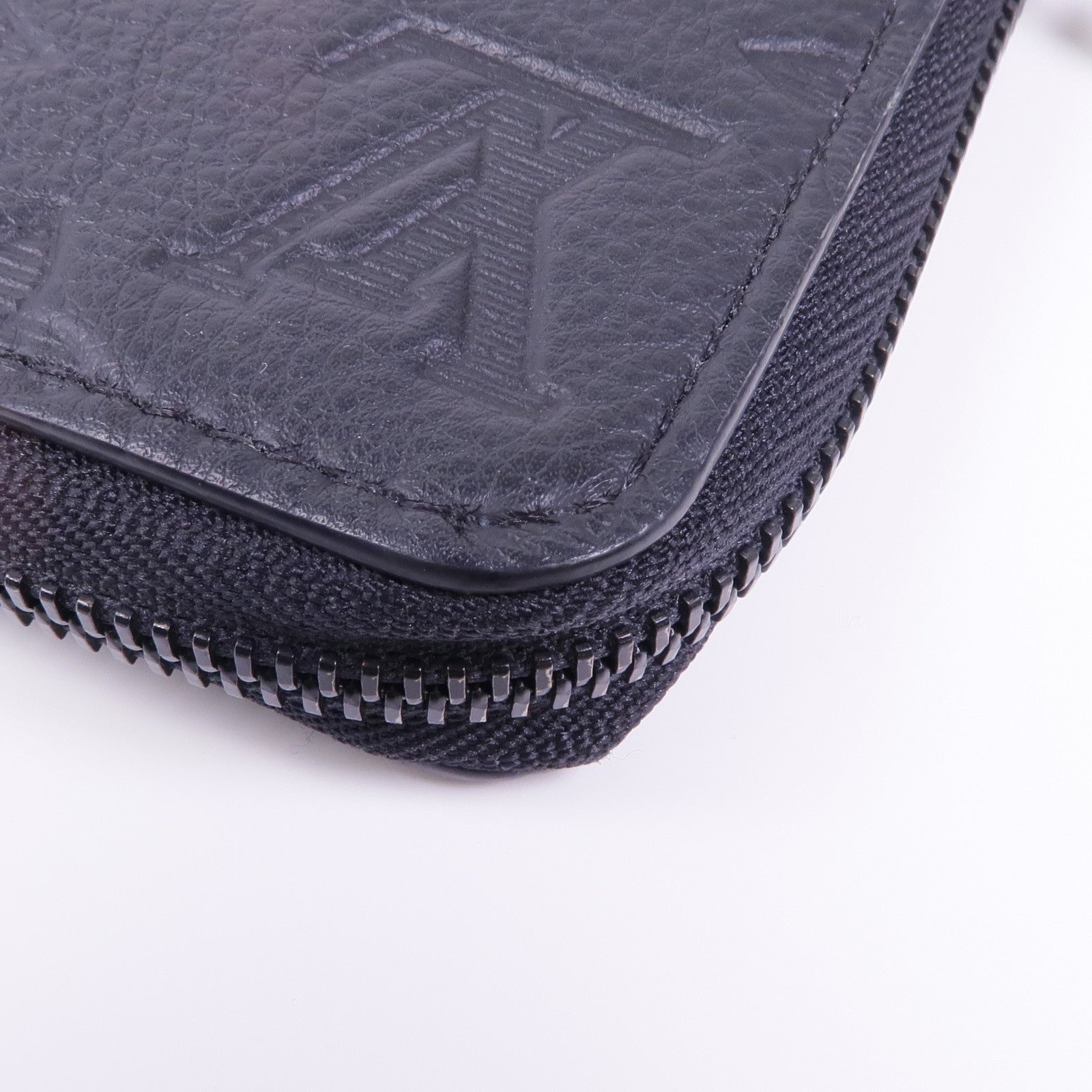 LOUIS VUITTON Monogram Shadow Zippy Wallet長錢包