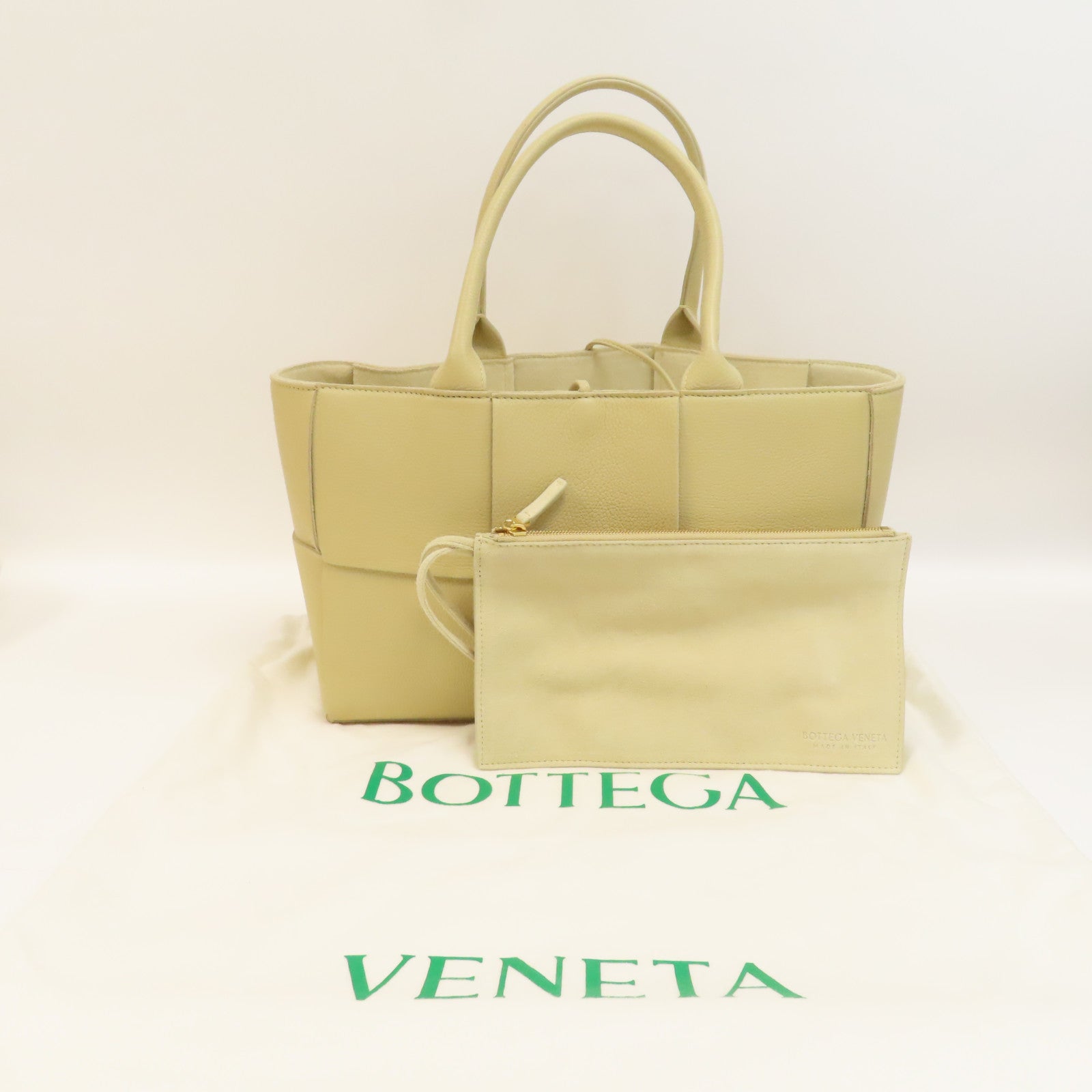 BOTTEGA VENETA 【激減優惠】織紋牛皮皮革Arco Tote手挽袋米色