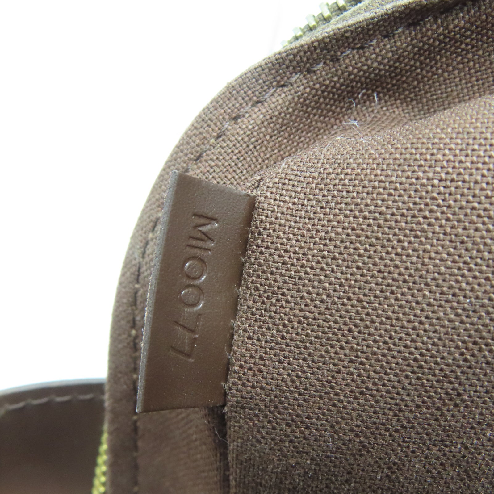 LOUIS VUITTON 【激減優惠】Damier Ebene Olav PM金扣肩背袋啡色
