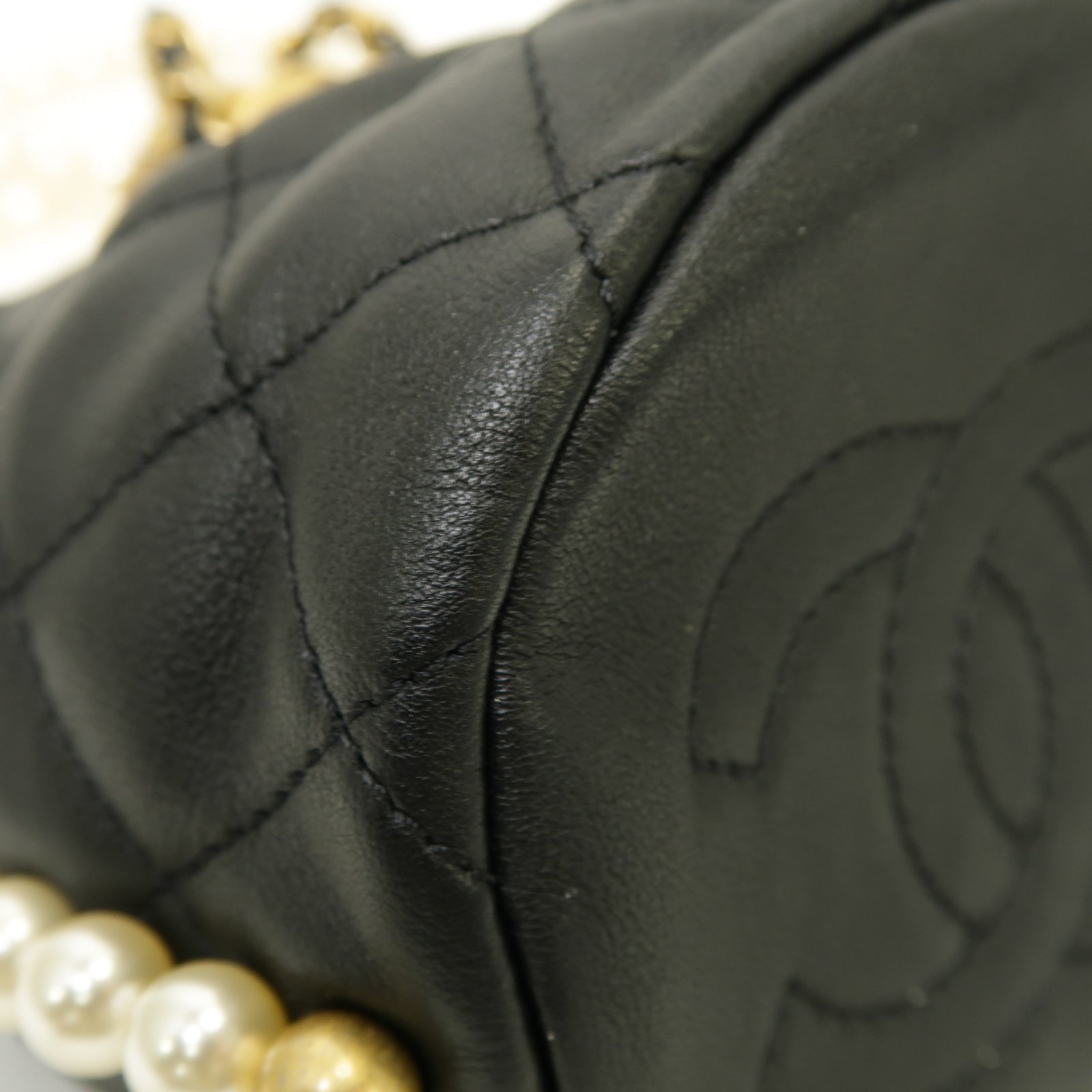 CHANEL 菱格羊皮皮革Shoulder Bag金扣肩背袋黒色