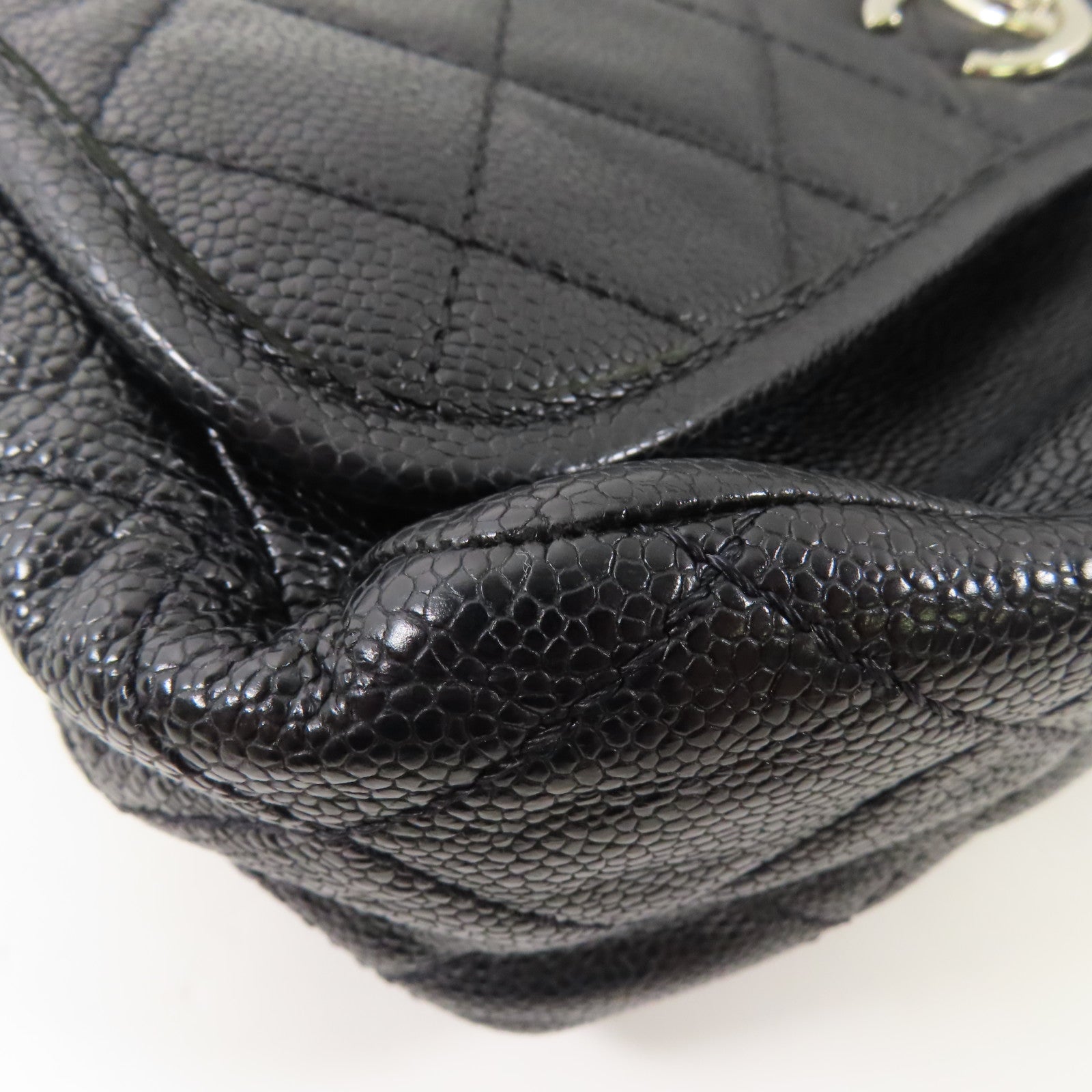 CHANEL 牛皮皮革Split Pocket Flap銀扣肩背袋