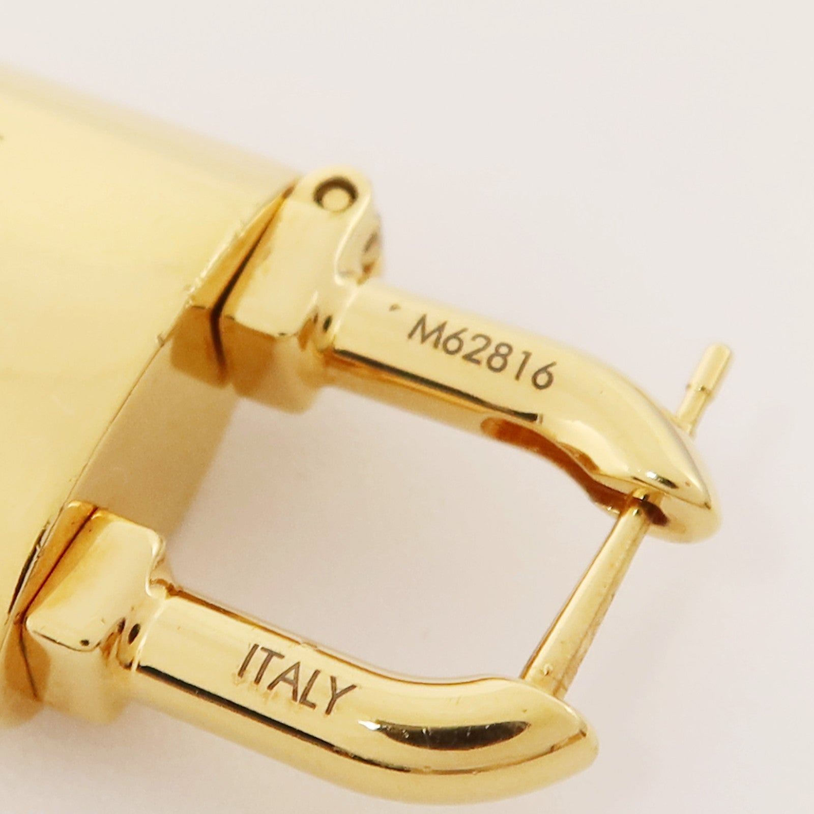 LOUIS VUITTON 金屬Lock Me Earrings耳環