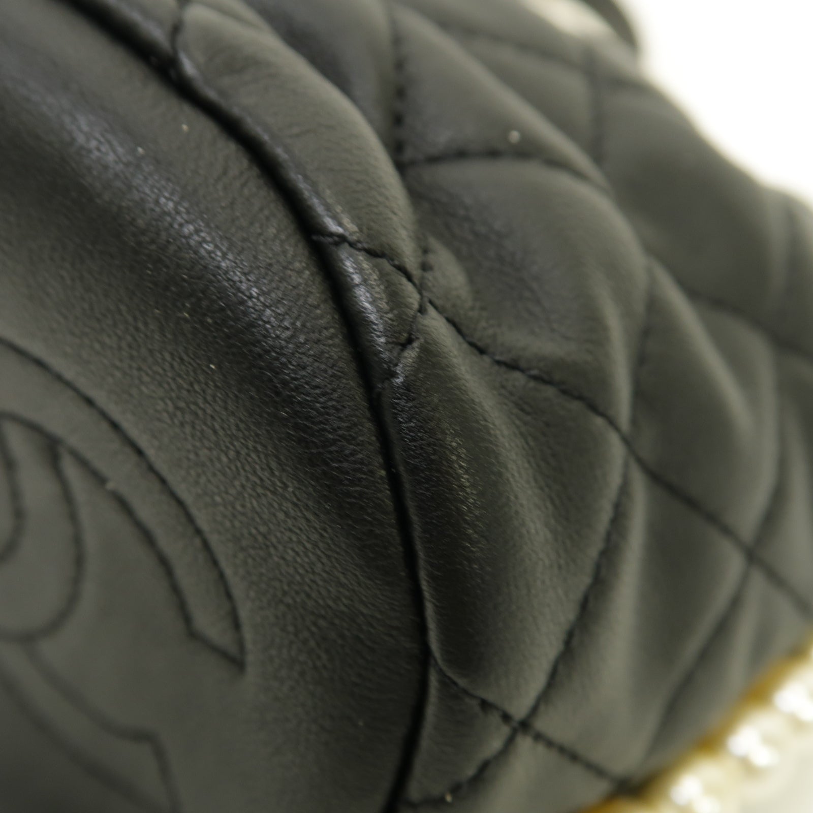 CHANEL 菱格羊皮皮革Shoulder Bag金扣肩背袋黒色