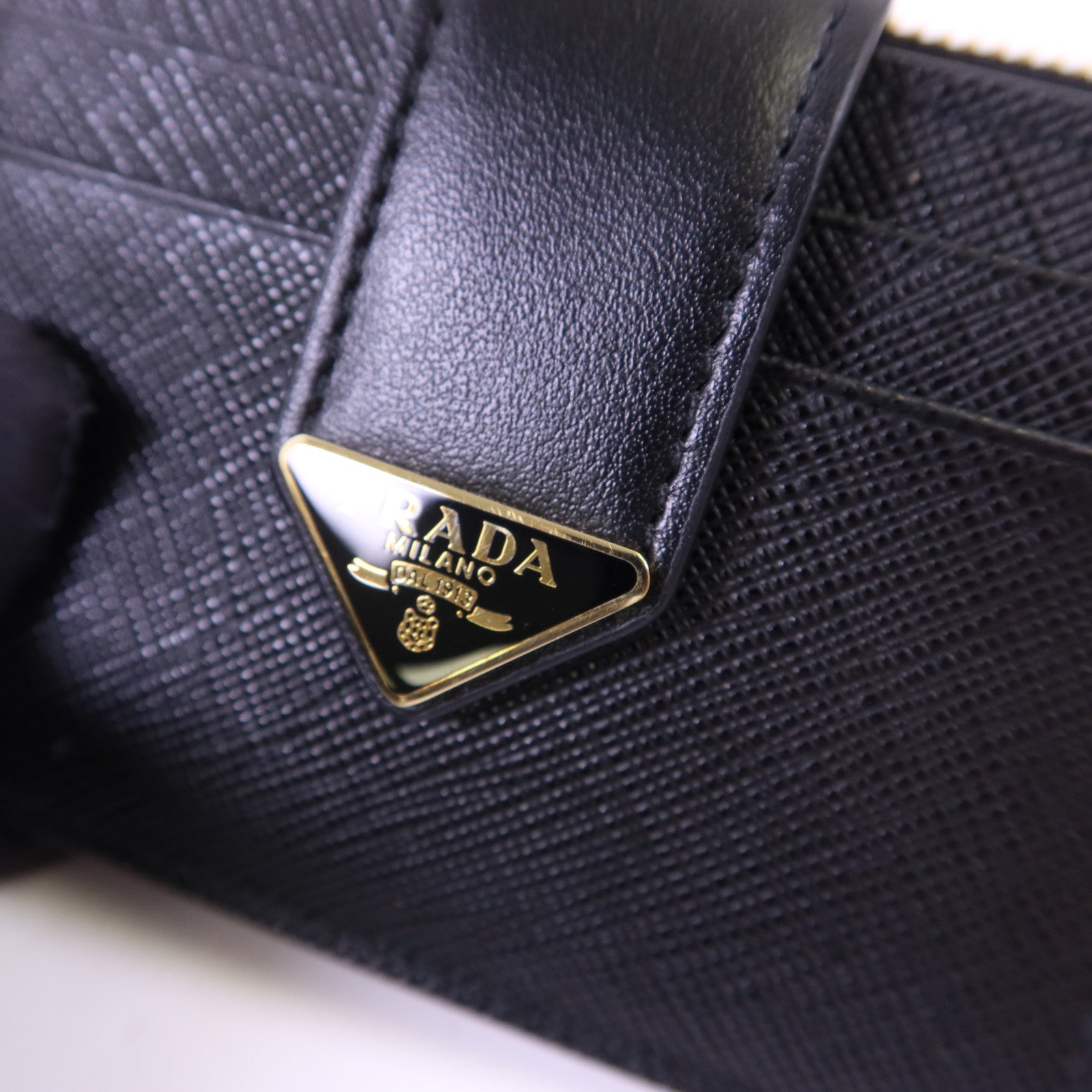 PRADA Saffiano皮革Card Case卡片套