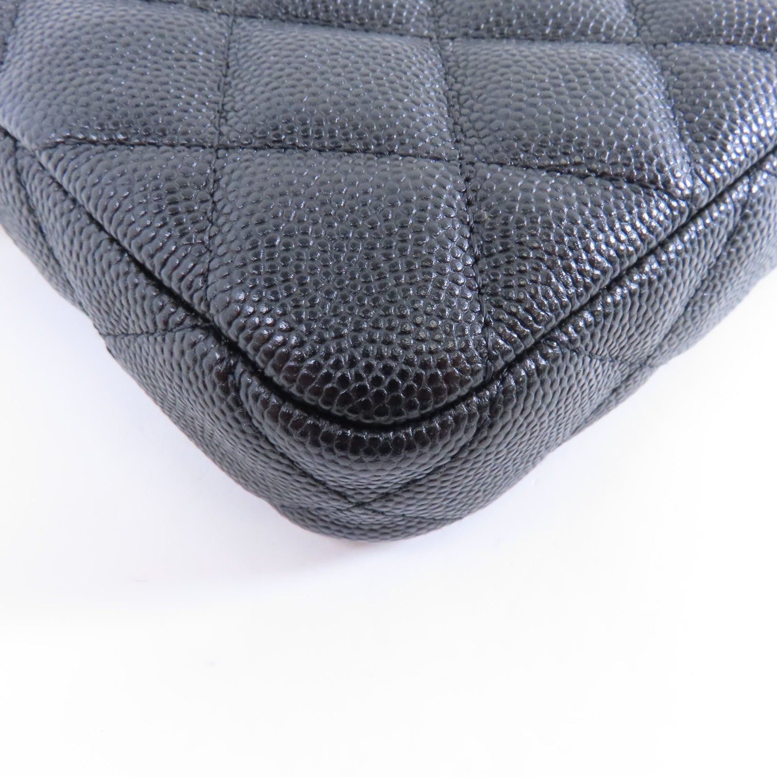 CHANEL 皮革Chain Shoulder金扣鏈帶肩背袋黑色