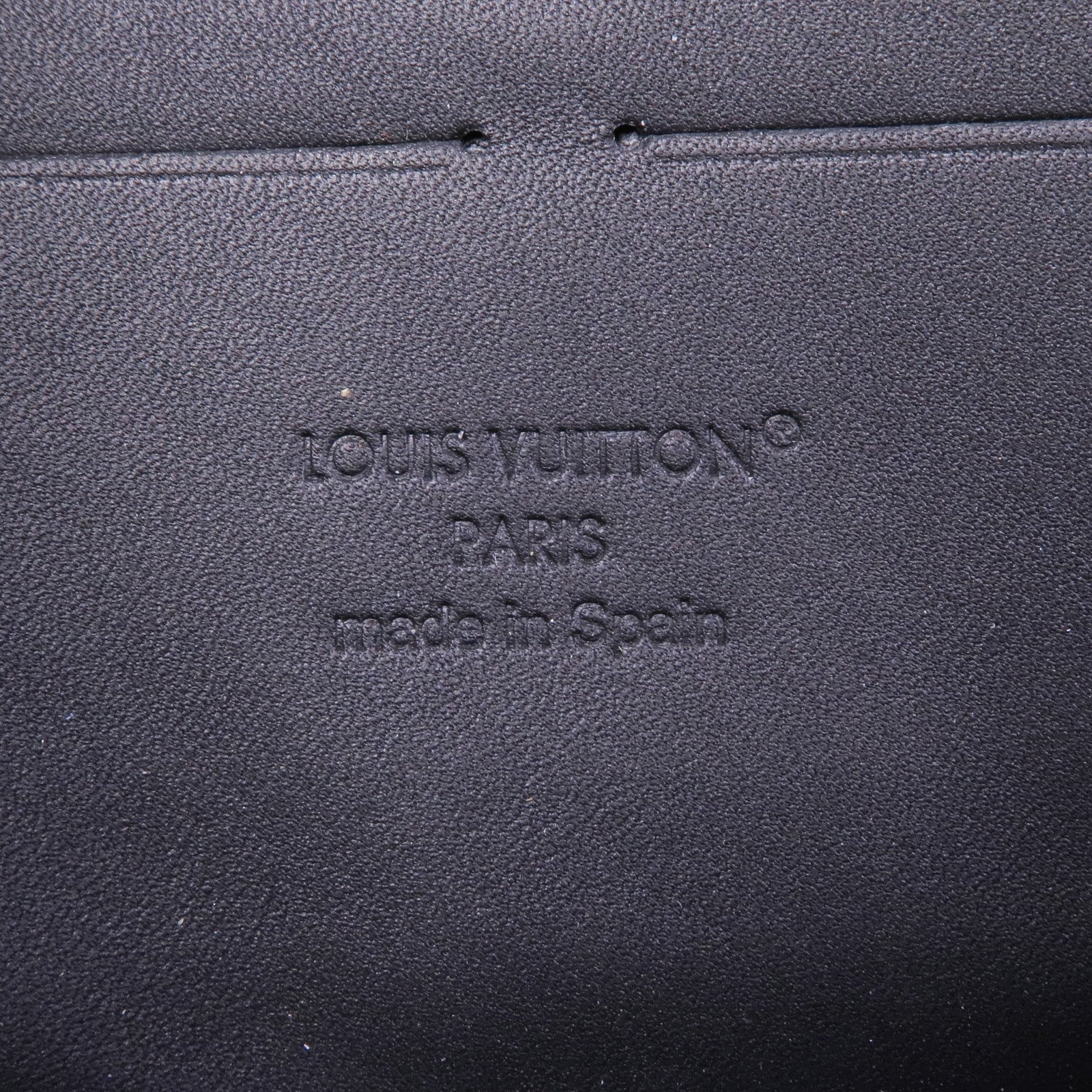 LOUIS VUITTON Monogram Shadow Zippy Wallet長錢包