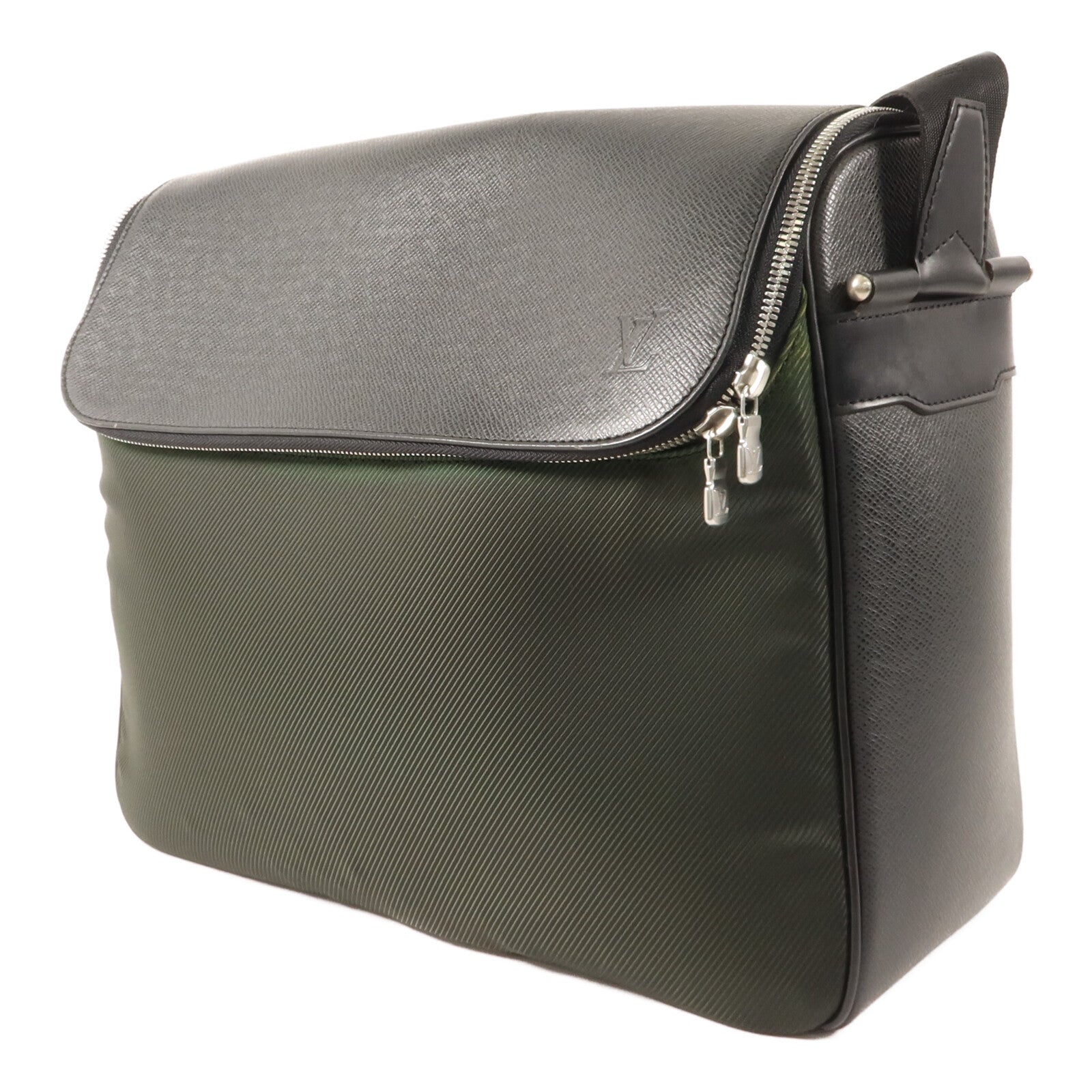 LOUIS VUITTON Taiga Taimyr肩背袋