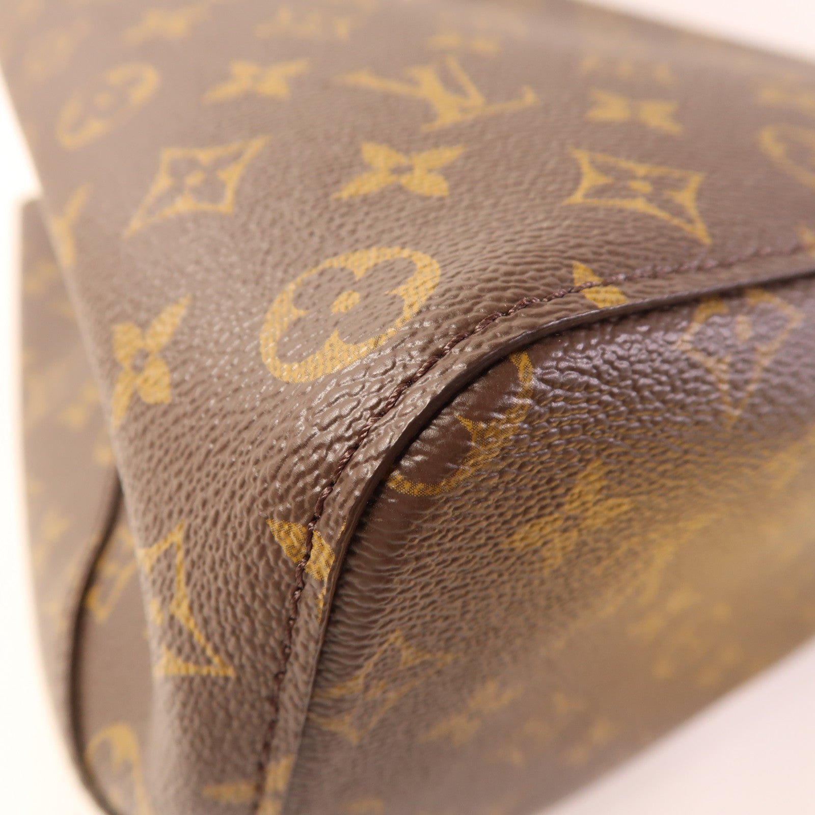 LOUIS VUITTON Monogram Neo Noe MM金扣肩背袋