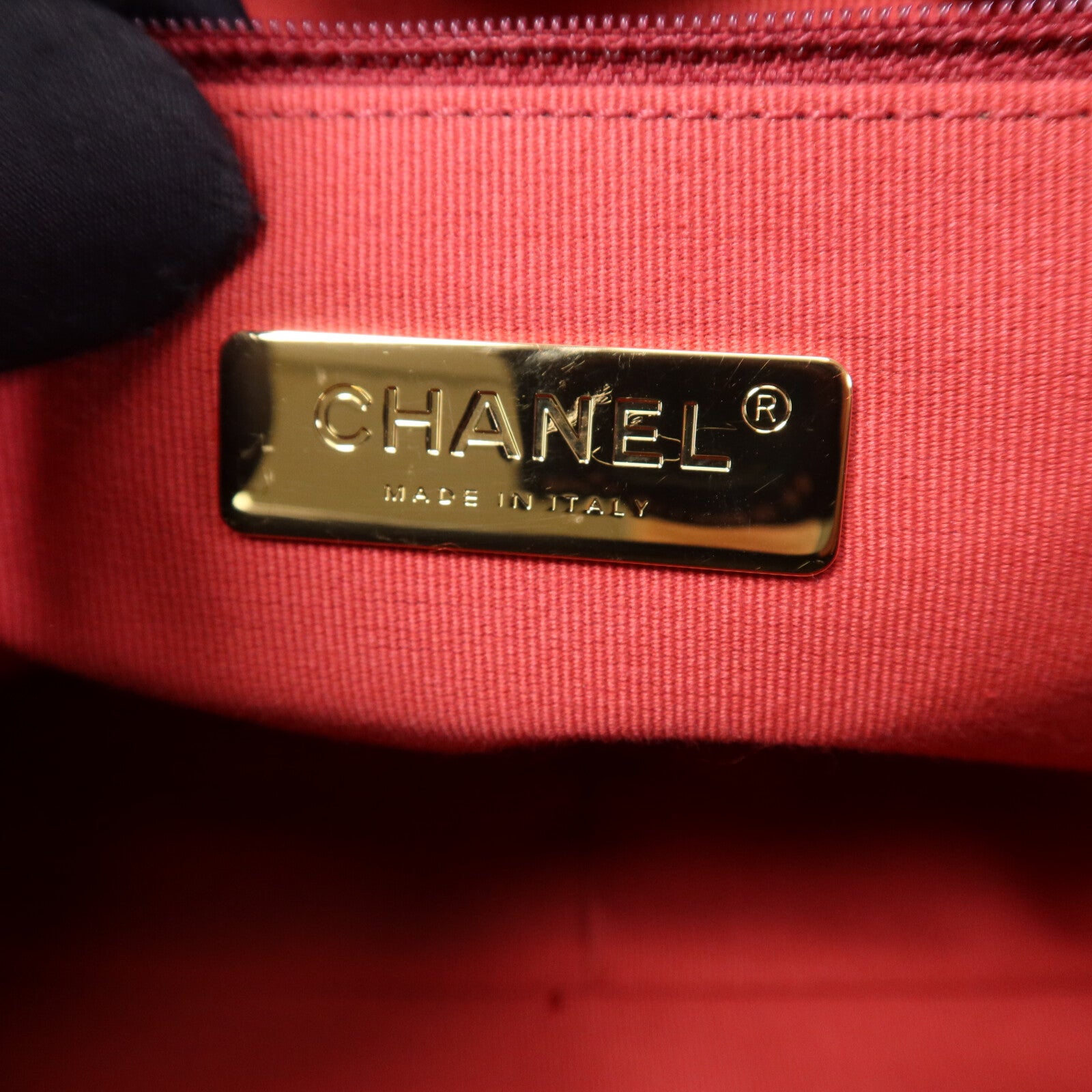 CHANEL 羊皮皮革Chanel 19 Large鏈帶手挽肩背兩用袋