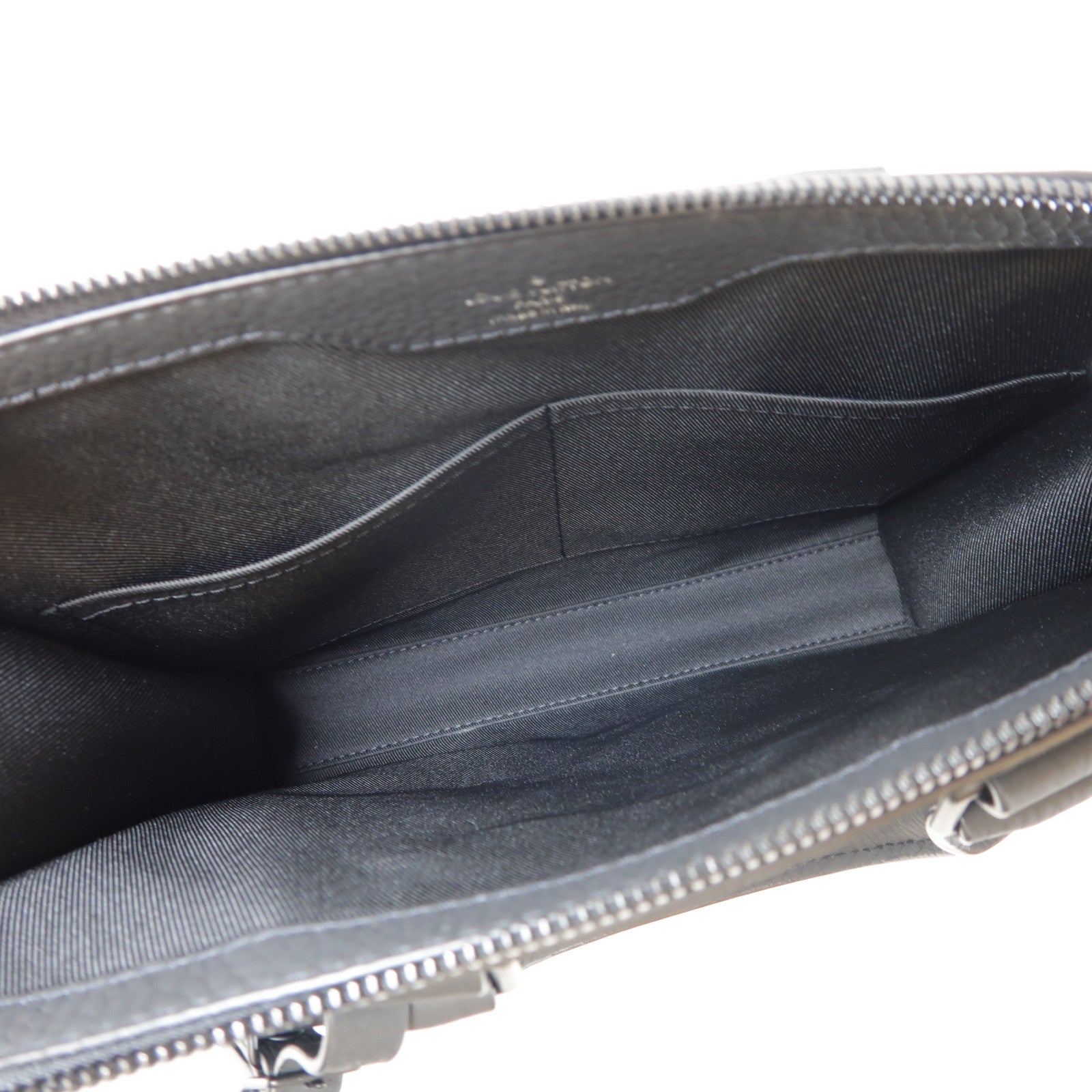 LOUIS VUITTON Taurillon Monogram Sac Plat手挽肩背兩用袋黑色