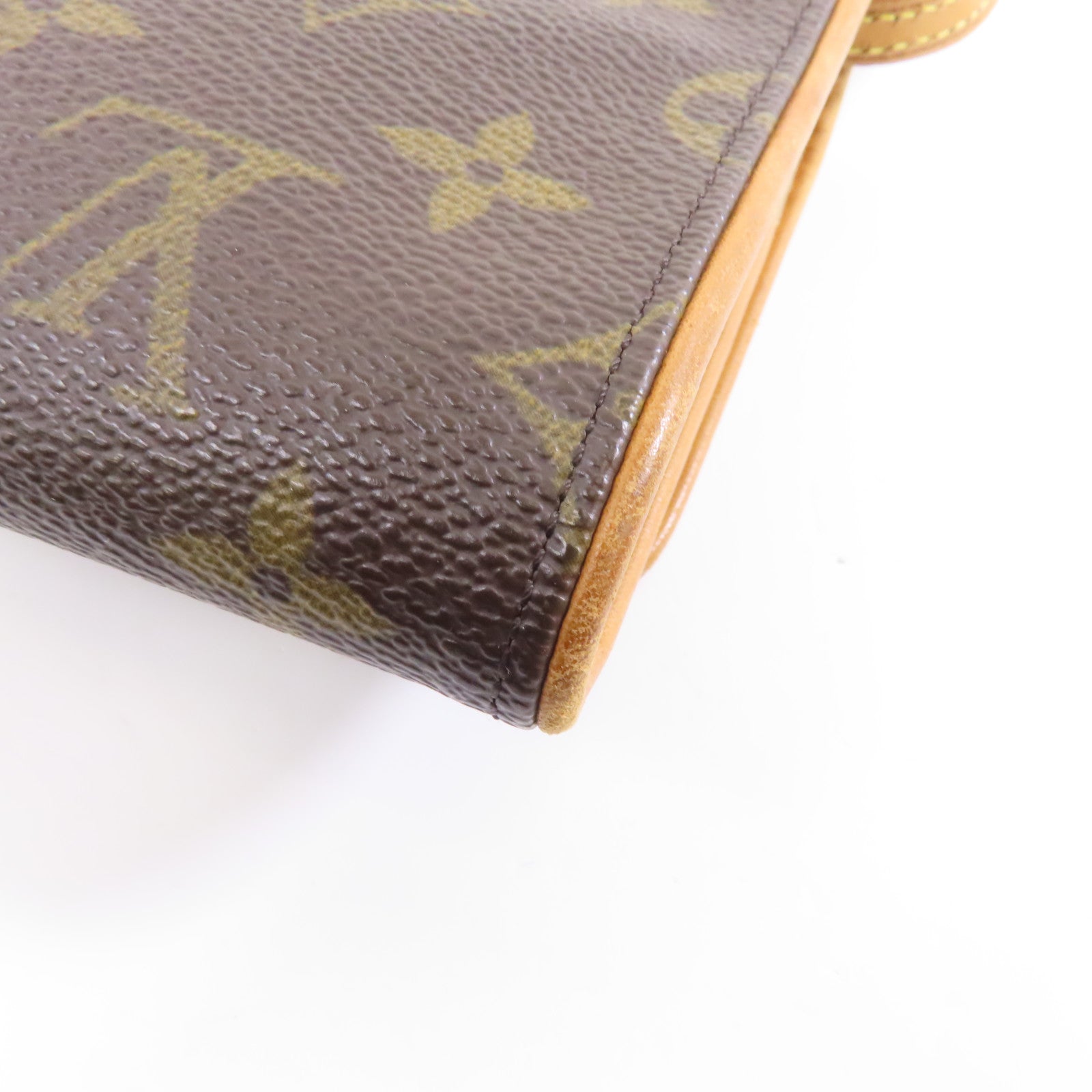 LOUIS VUITTON 【激減優惠】Monogram Pochette Twin GM金扣肩背袋啡色