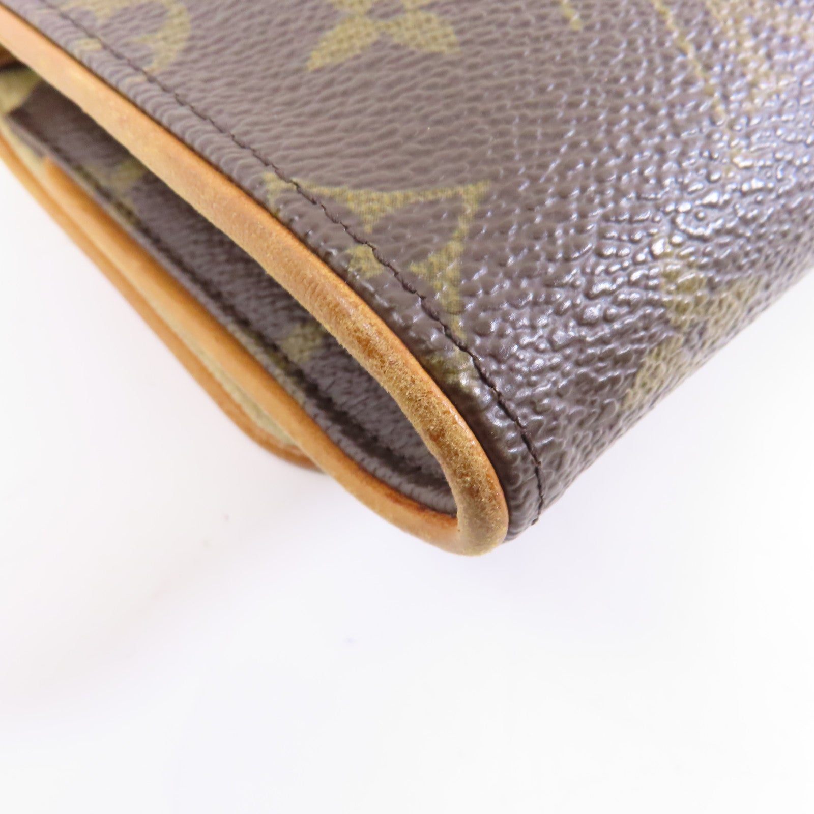 LOUIS VUITTON 【激減優惠】Monogram Pochette Twin GM金扣肩背袋啡色
