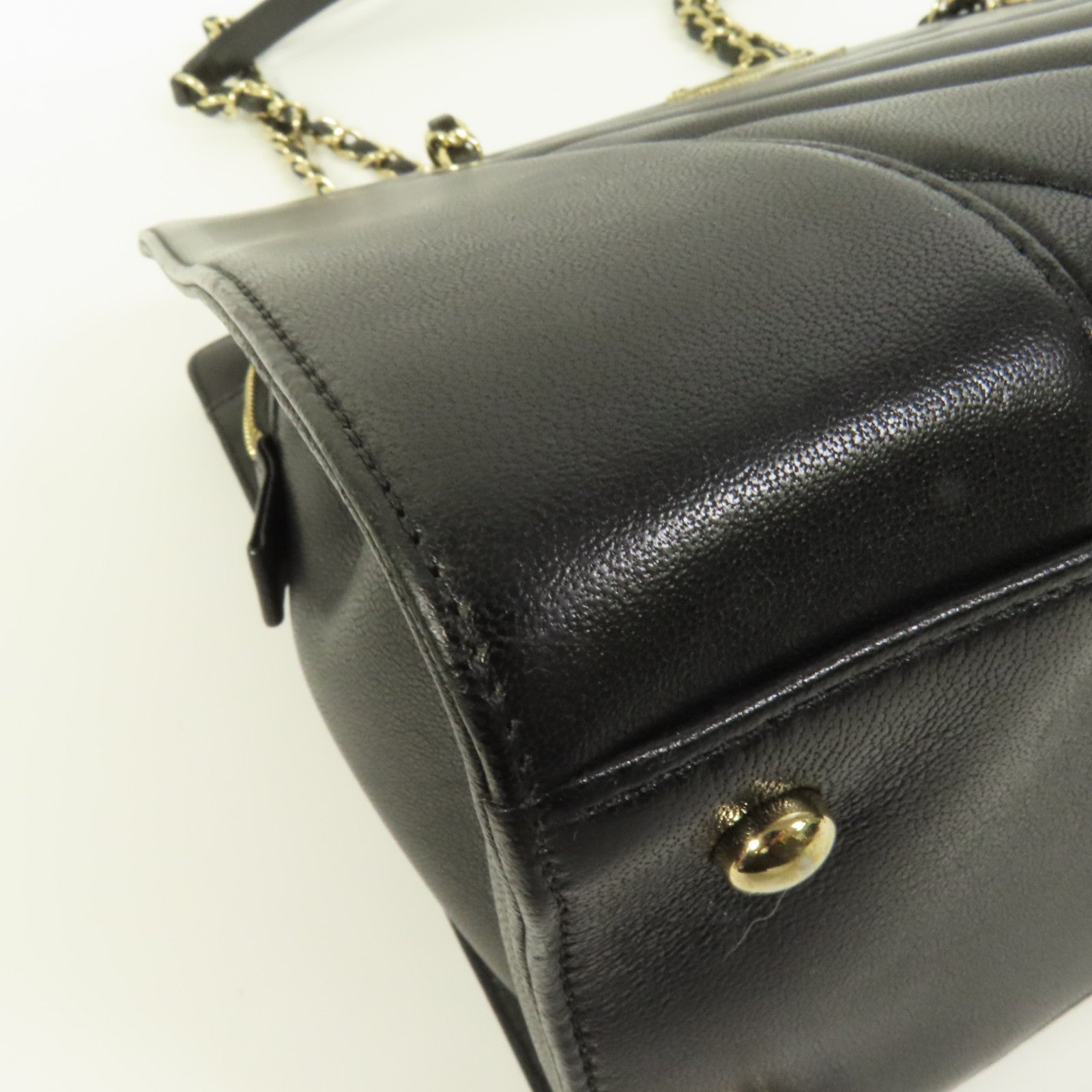 CHANEL 牛皮皮革Shoulder Bag金扣肩背袋