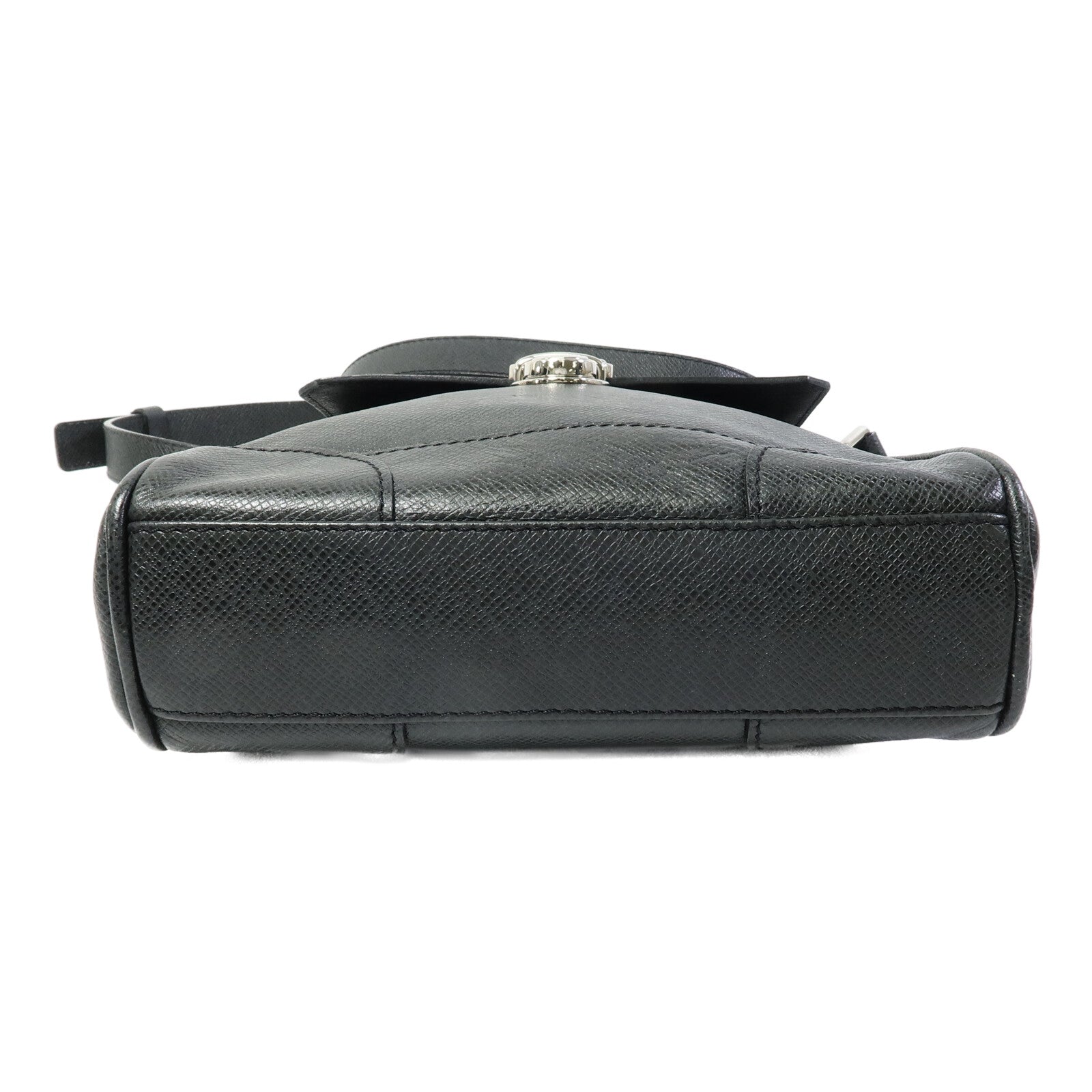 LOUIS VUITTON Taiga Taiga Luka肩背袋