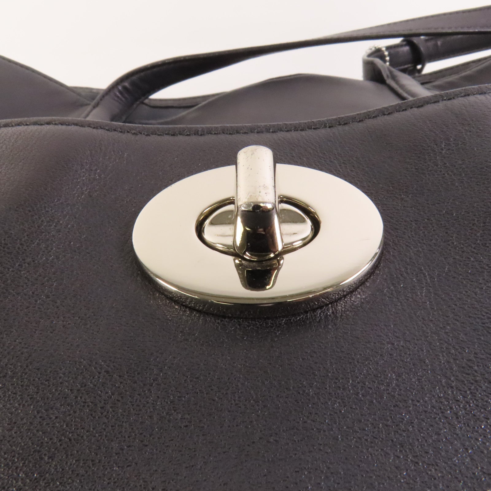 COACH 【激減優惠】牛皮皮革Shoulder Bag銀扣肩背袋