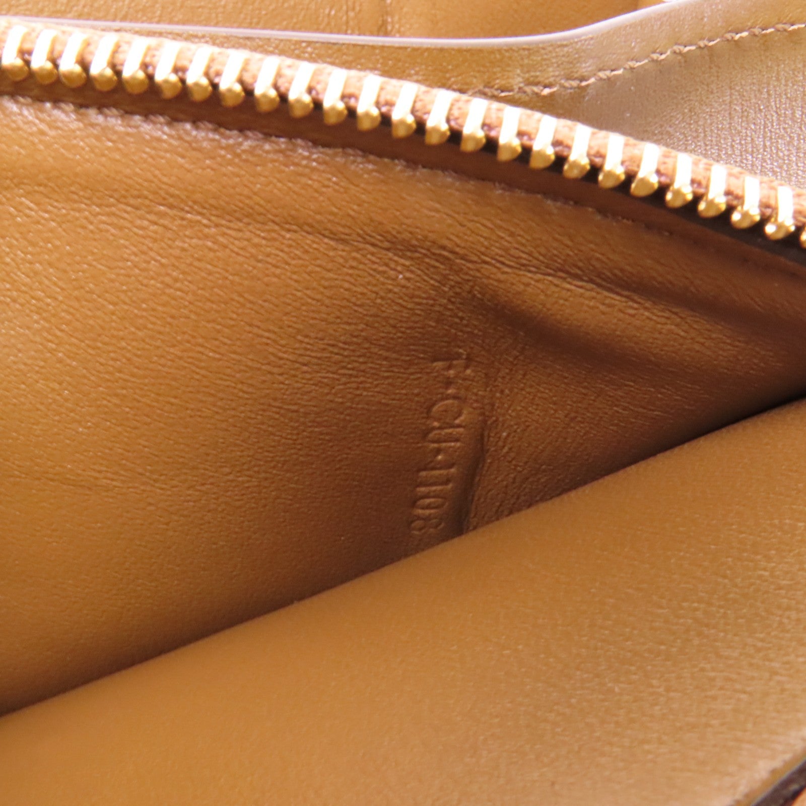 CELINE 【激減優惠】牛皮皮革Classic Box金扣肩背袋