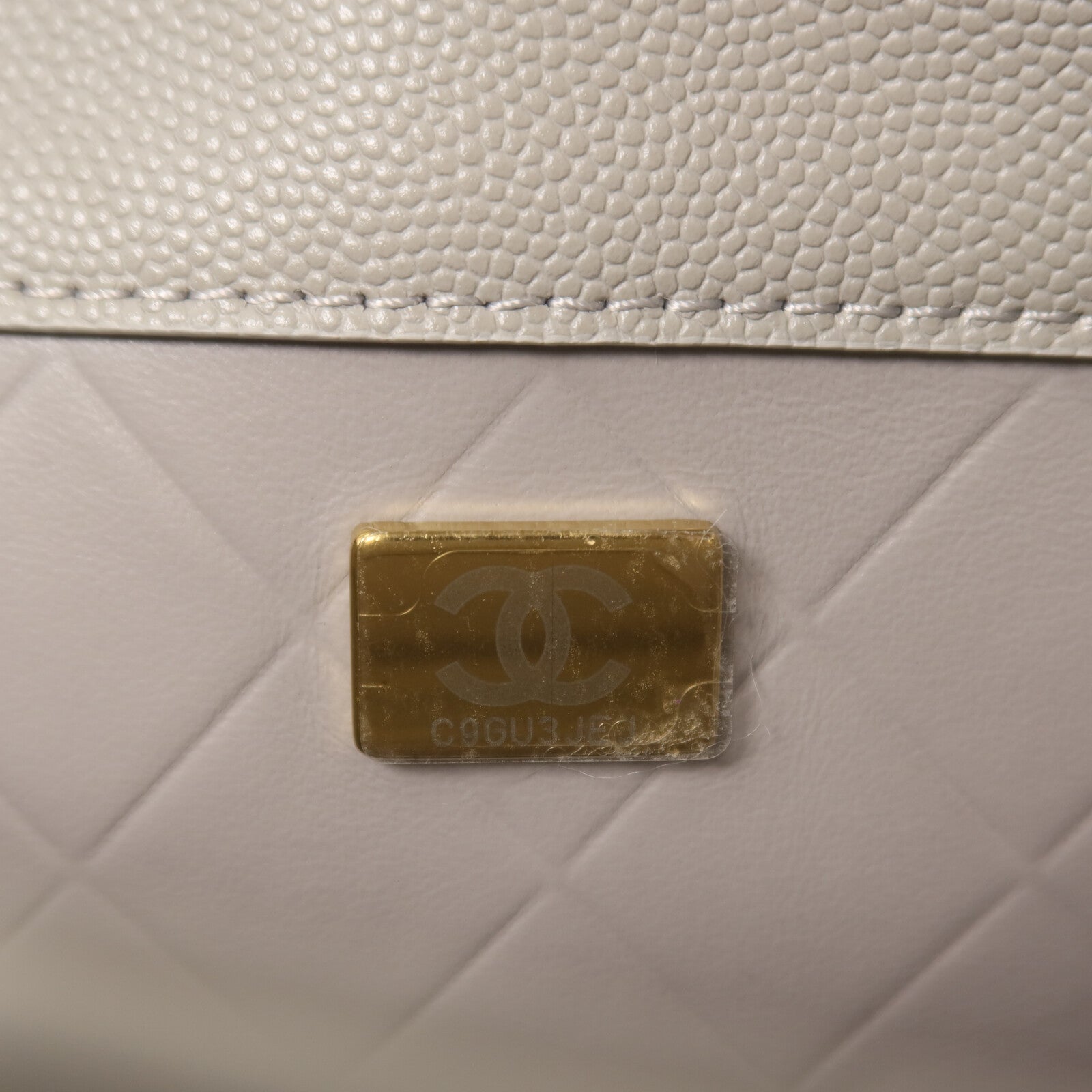 CHANEL 牛皮皮革Round Messenger Bag 21S金扣鏈帶肩背袋