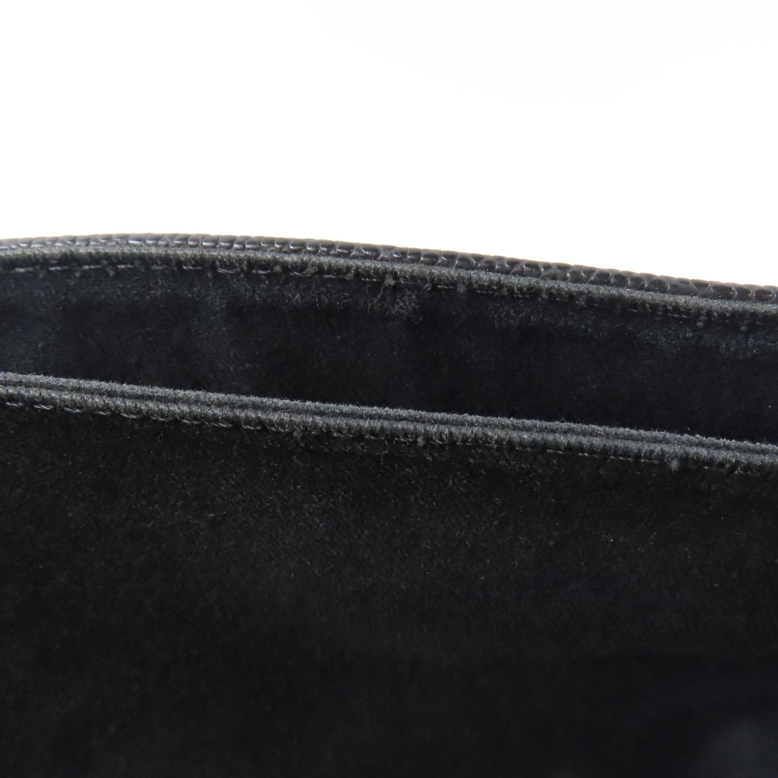 CHANEL 牛皮皮革Split Pocket Flap銀扣肩背袋