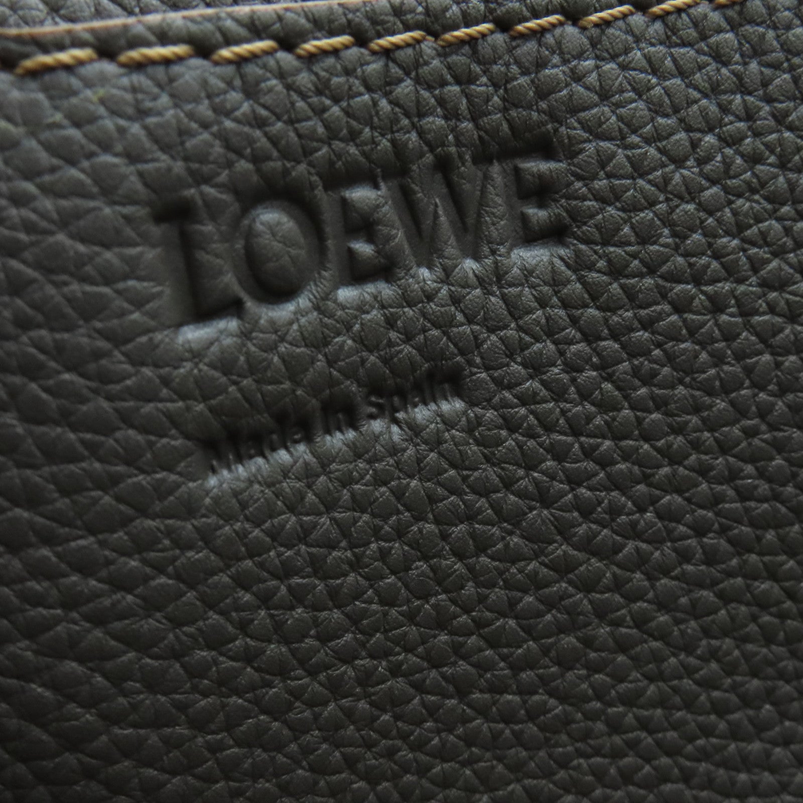 LOEWE 牛皮皮革Shoulder Bag金扣肩背袋灰色