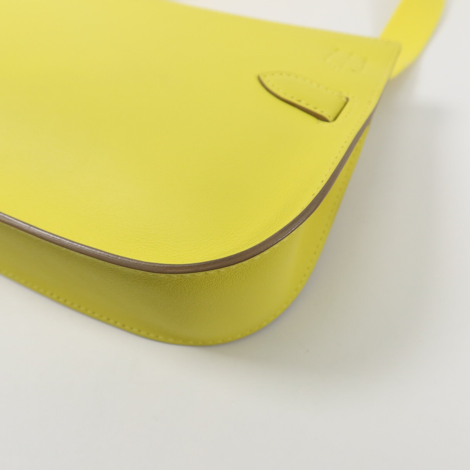 HERMES Swift皮革Mini Jypsiere肩背袋Lime