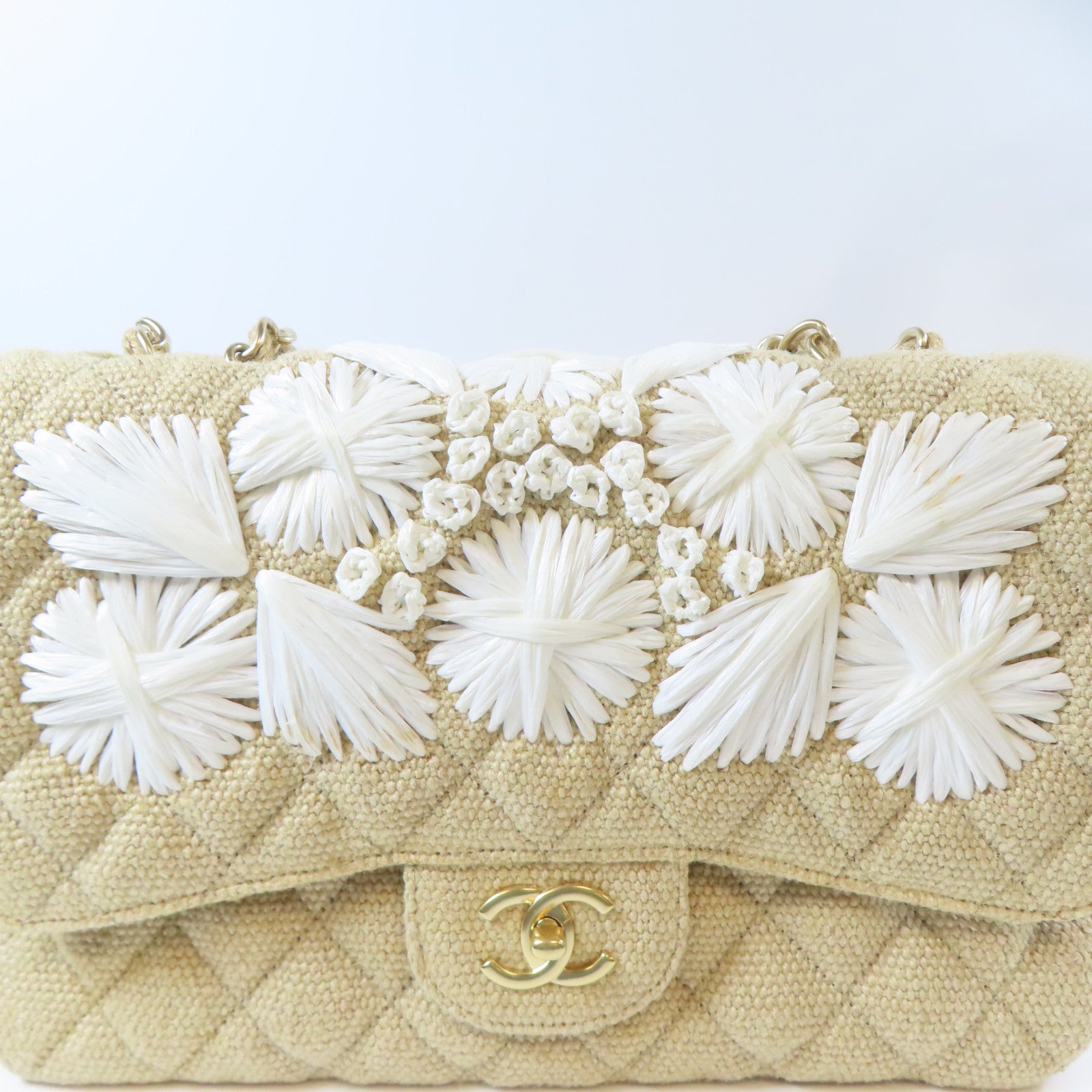 CHANEL **【激減優惠】菱格麻質Chain Shoulder金扣鏈帶肩背袋米色