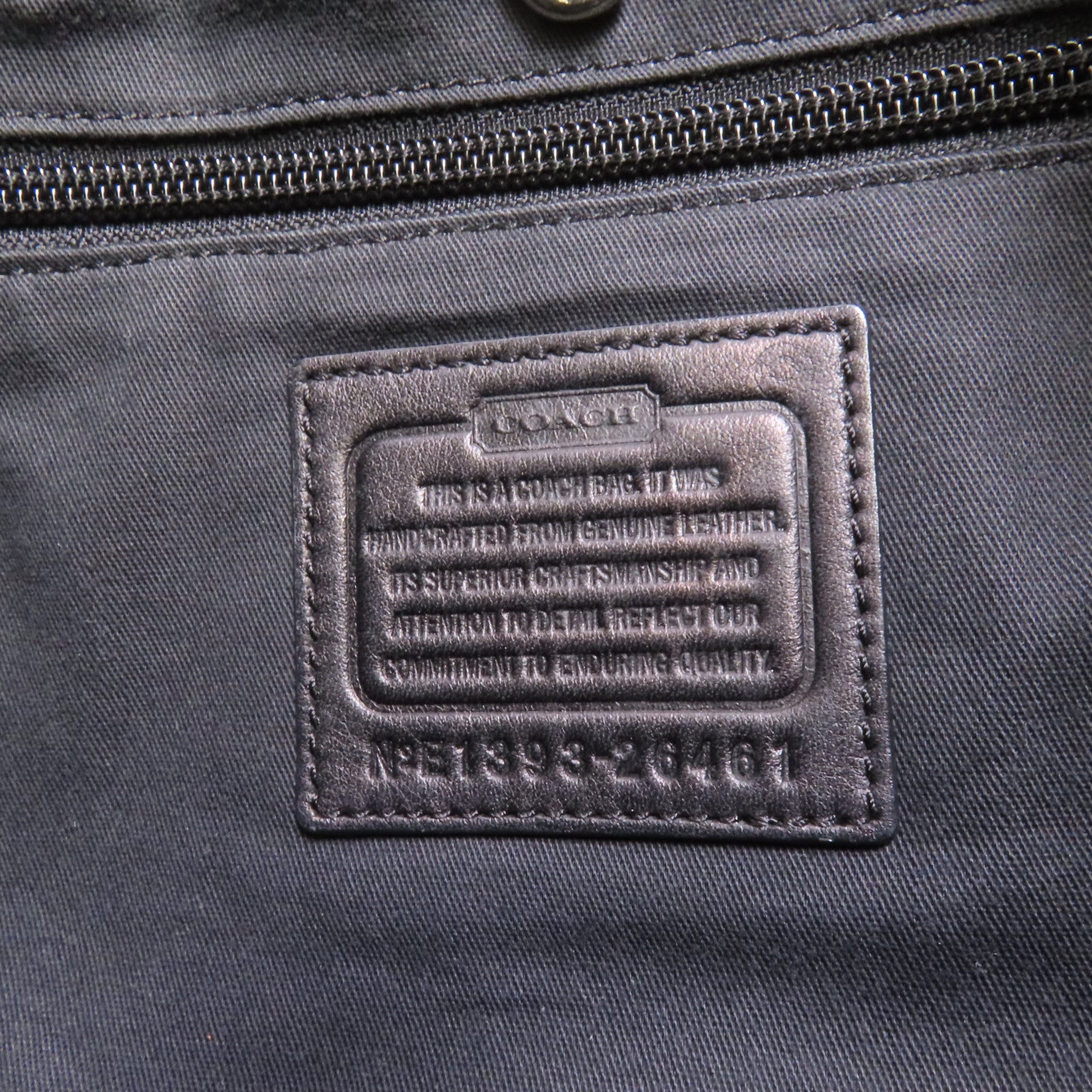 COACH 【激減優惠】牛皮皮革Shoulder Bag銀扣肩背袋