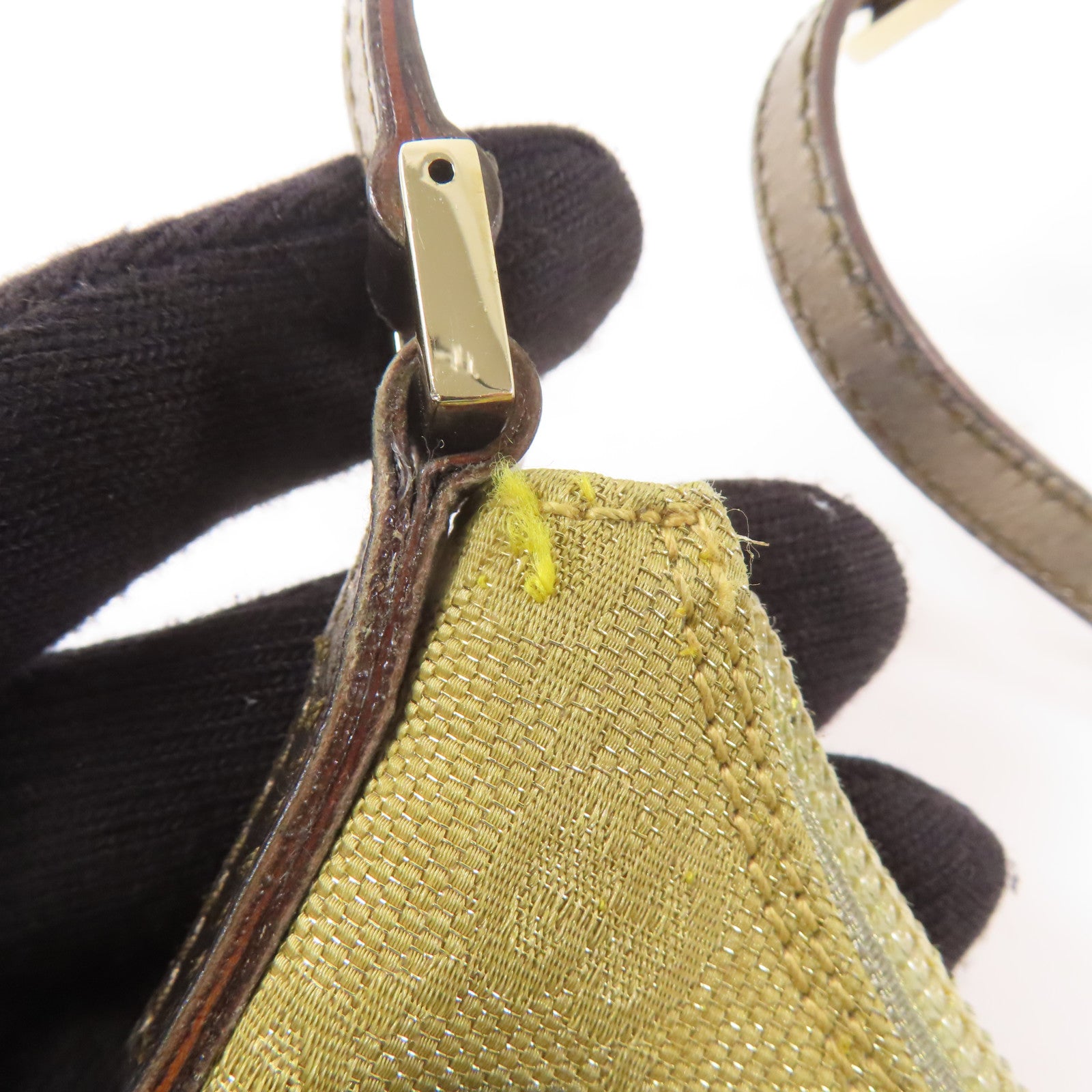 GUCCI 帆布/皮革Shoulder Bag銀扣肩背袋金色