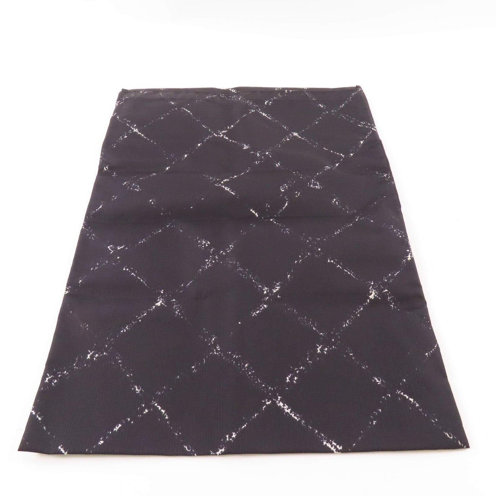 CHANEL 尼龍Travel Line銀扣手挽袋