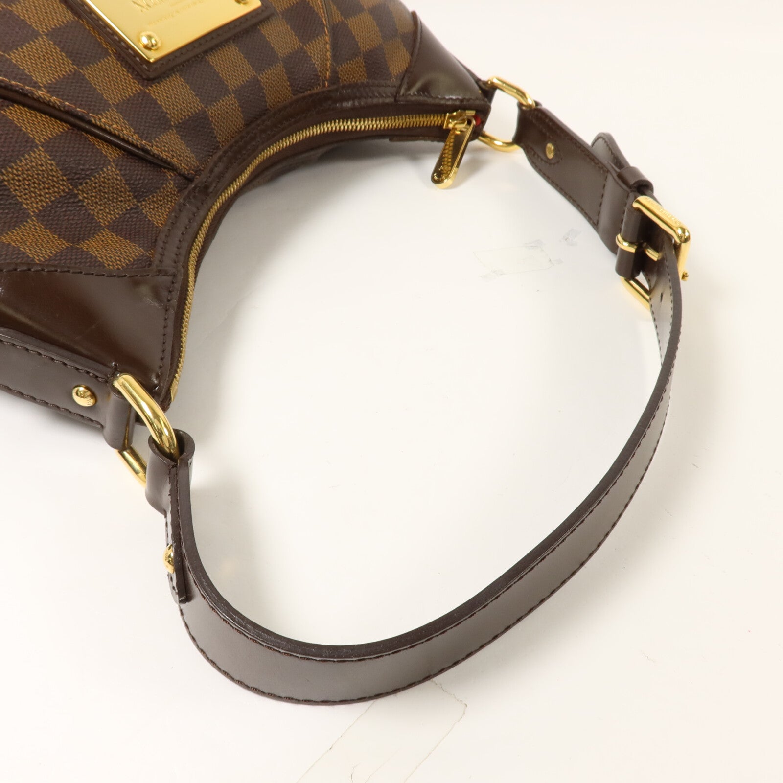 LOUIS VUITTON Damier Thames PM肩背袋