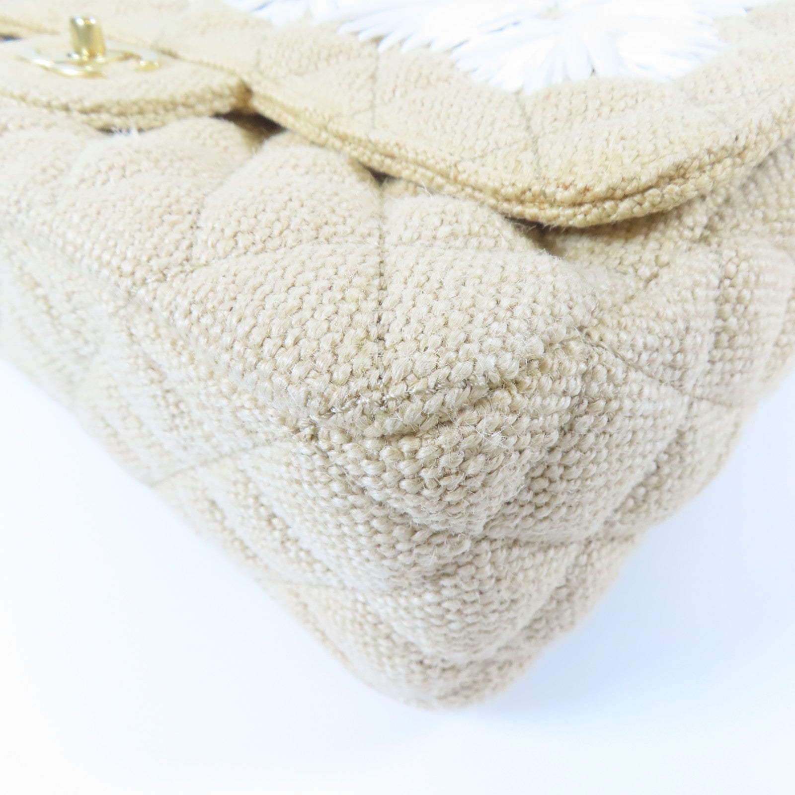 CHANEL **【激減優惠】菱格麻質Chain Shoulder金扣鏈帶肩背袋米色