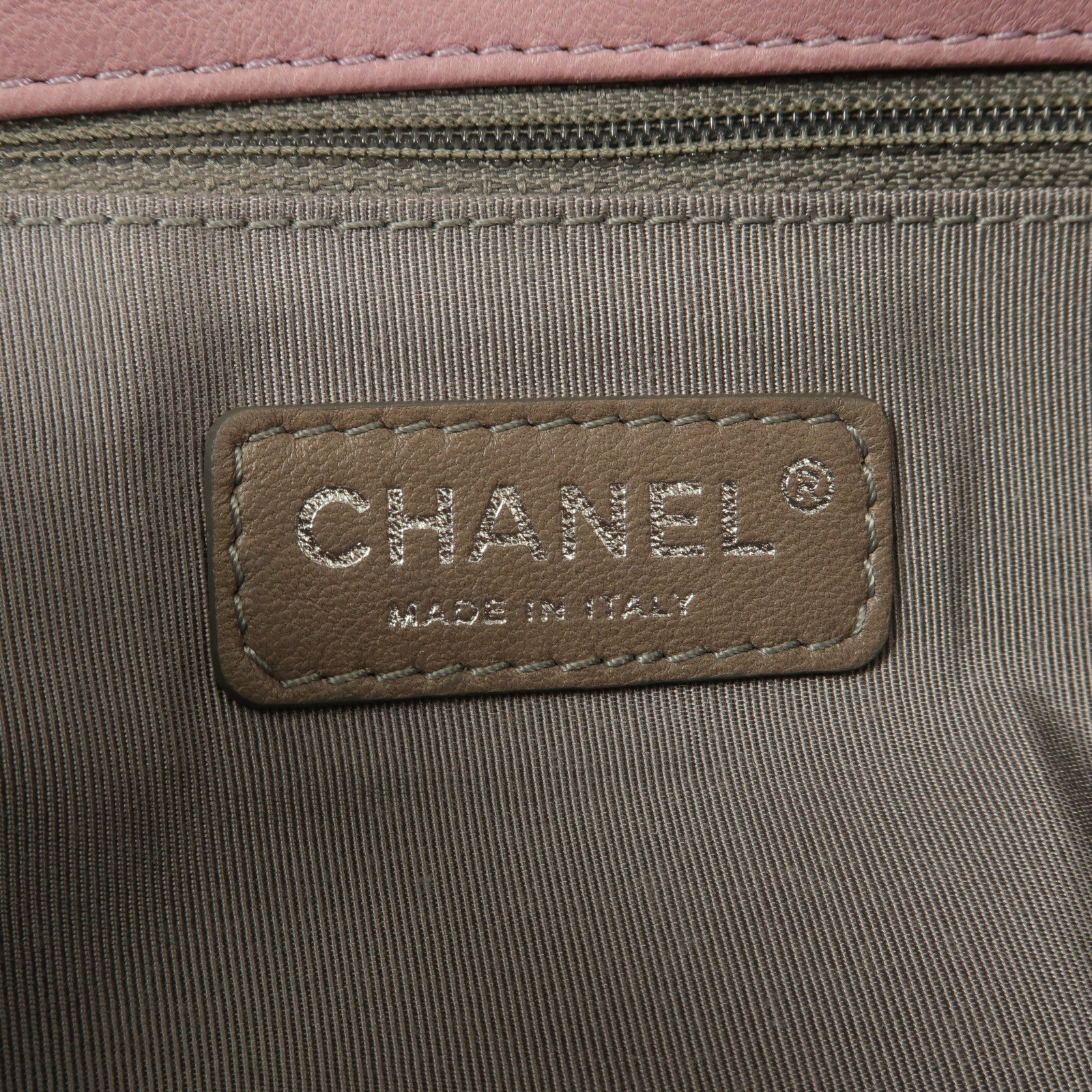 CHANEL 羊皮皮革Chain Shoulder鏈帶肩背袋