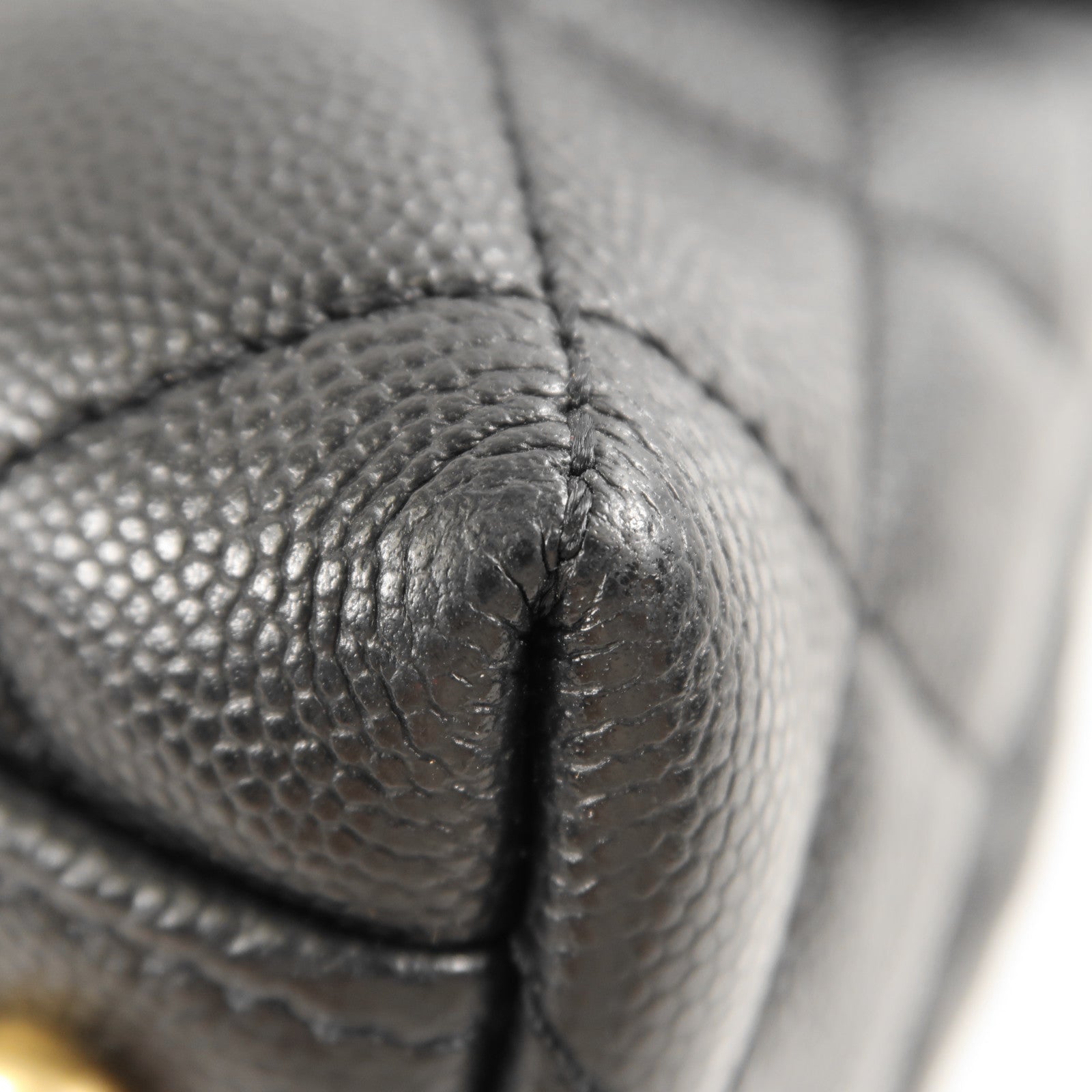 CHANEL 牛皮皮革/蜥蝪皮革Coco Handle Medium金扣手挽肩背兩用袋