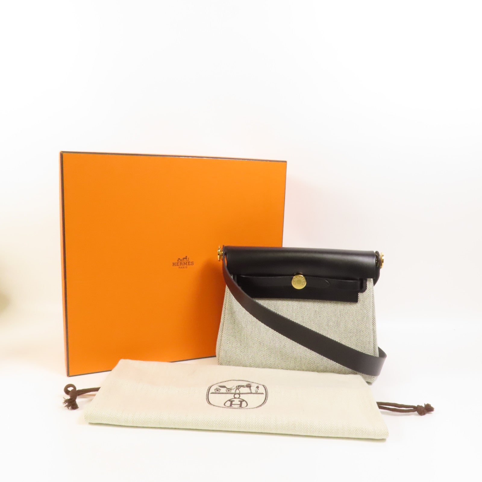 HERMES 帆布Mini Herbag金扣肩背袋