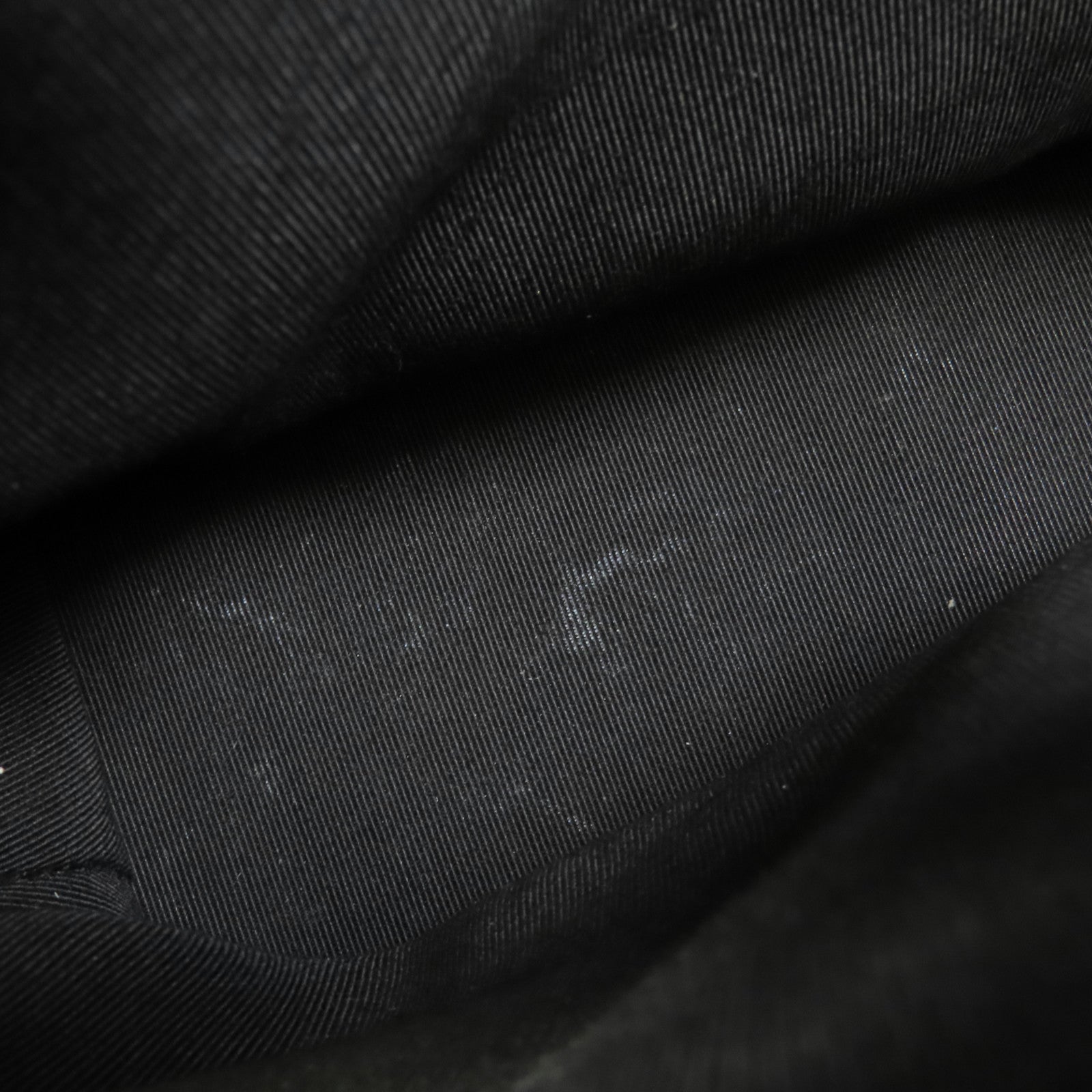 CHANEL 牛皮皮革Shoulder Bag金扣肩背袋